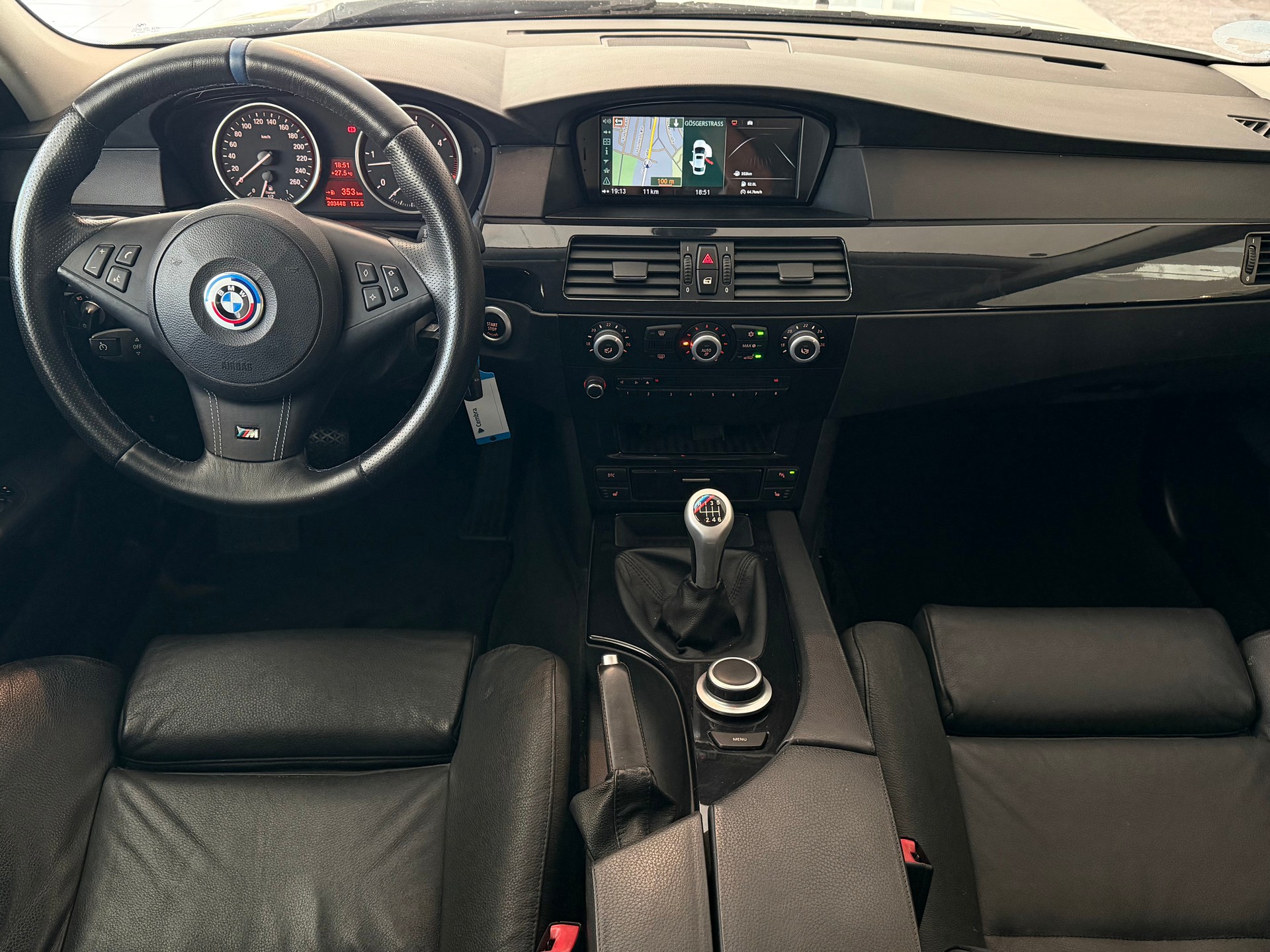 BMW 525d Touring **Frisch ab MFK & Service**-image-11
