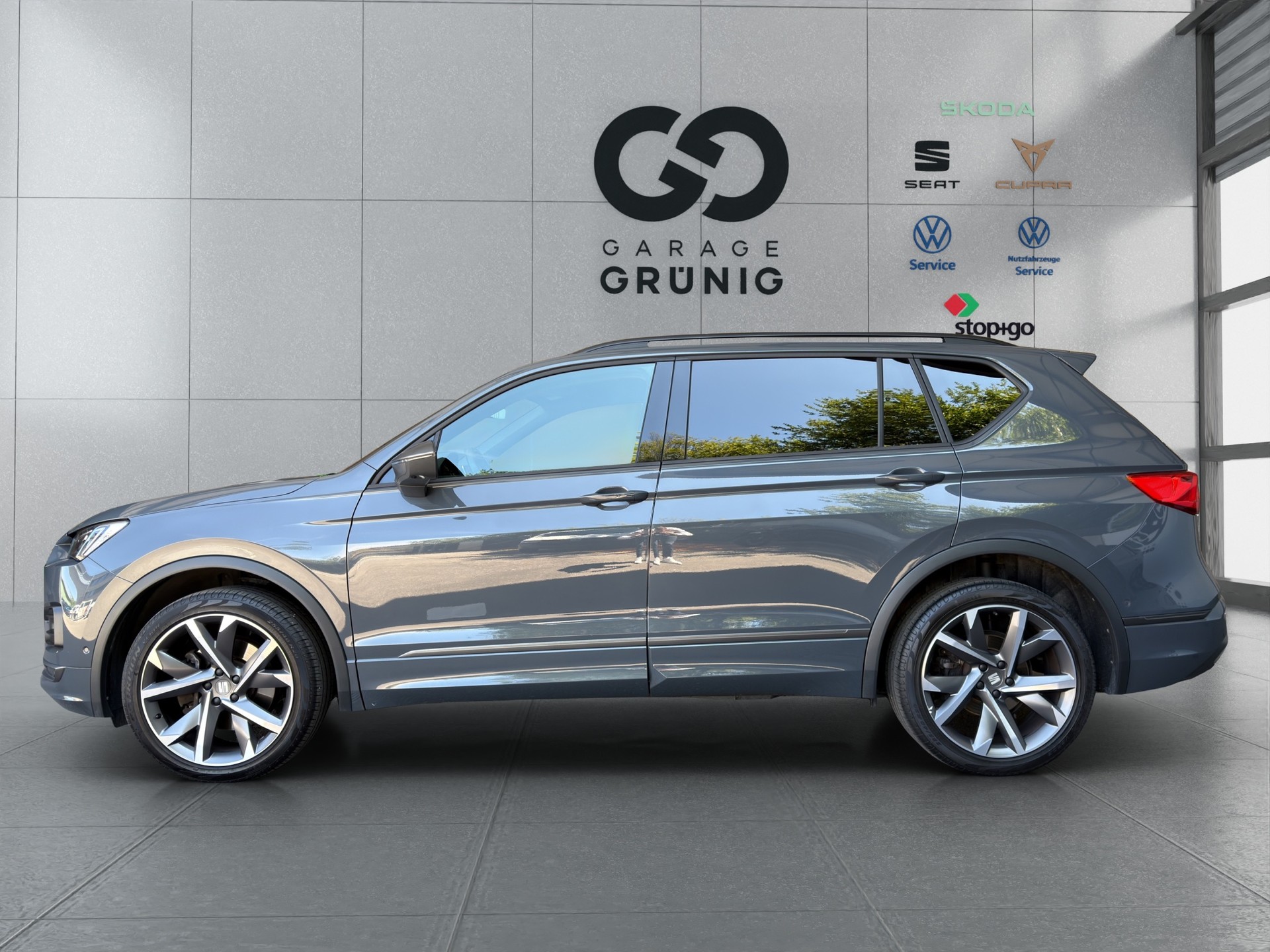 SEAT Tarraco 2.0TSI 4Drive Hola FR DSG-image-2