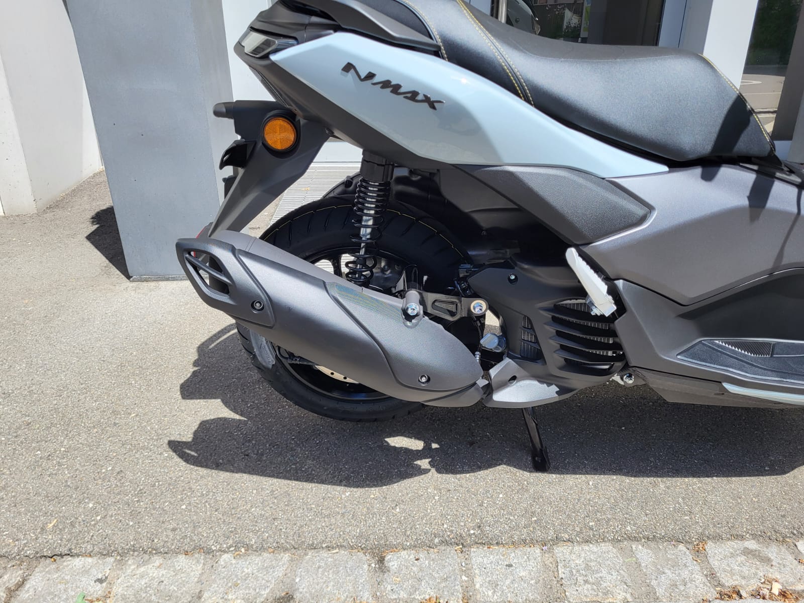 YAMAHA N-Max GPD 125 Tech-Max-showroom-element-1