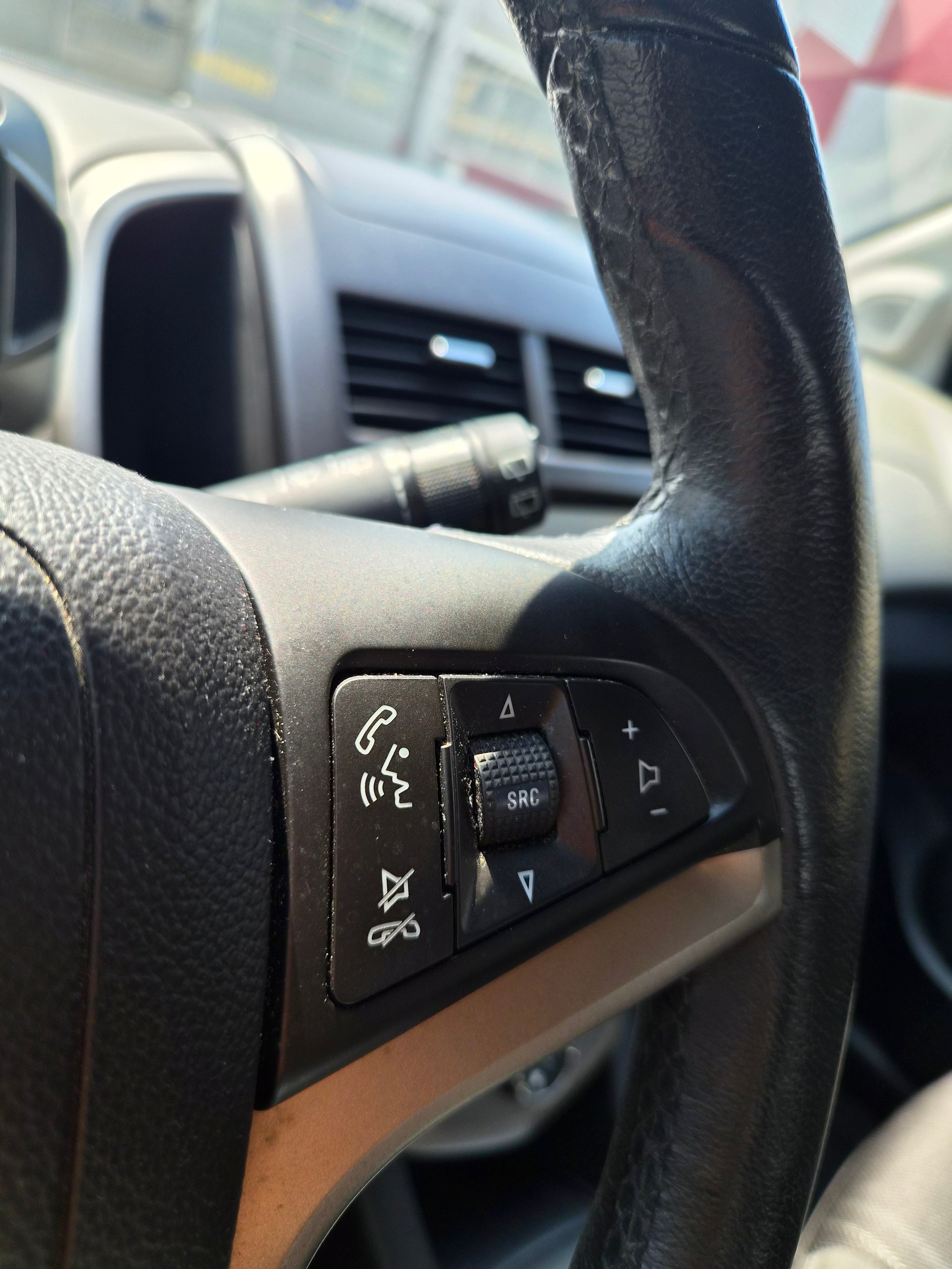 CHEVROLET Aveo 1.6 LTZ-image-10