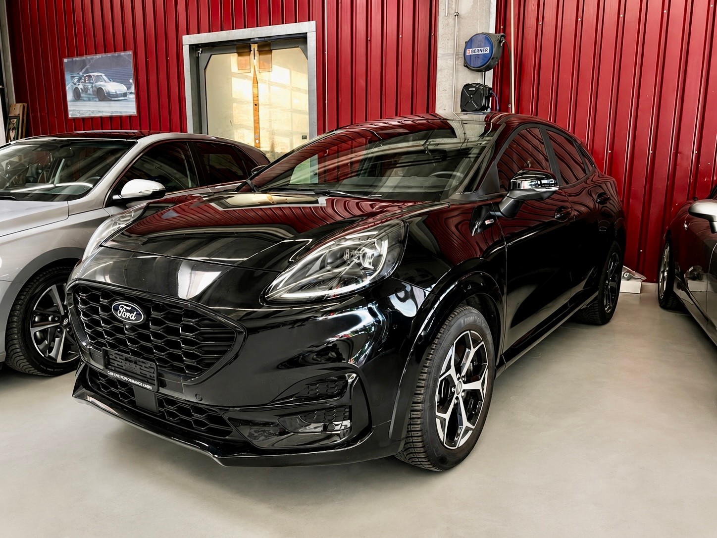 FORD Puma 1.0 MHEV ST-Line X Automat-image-1