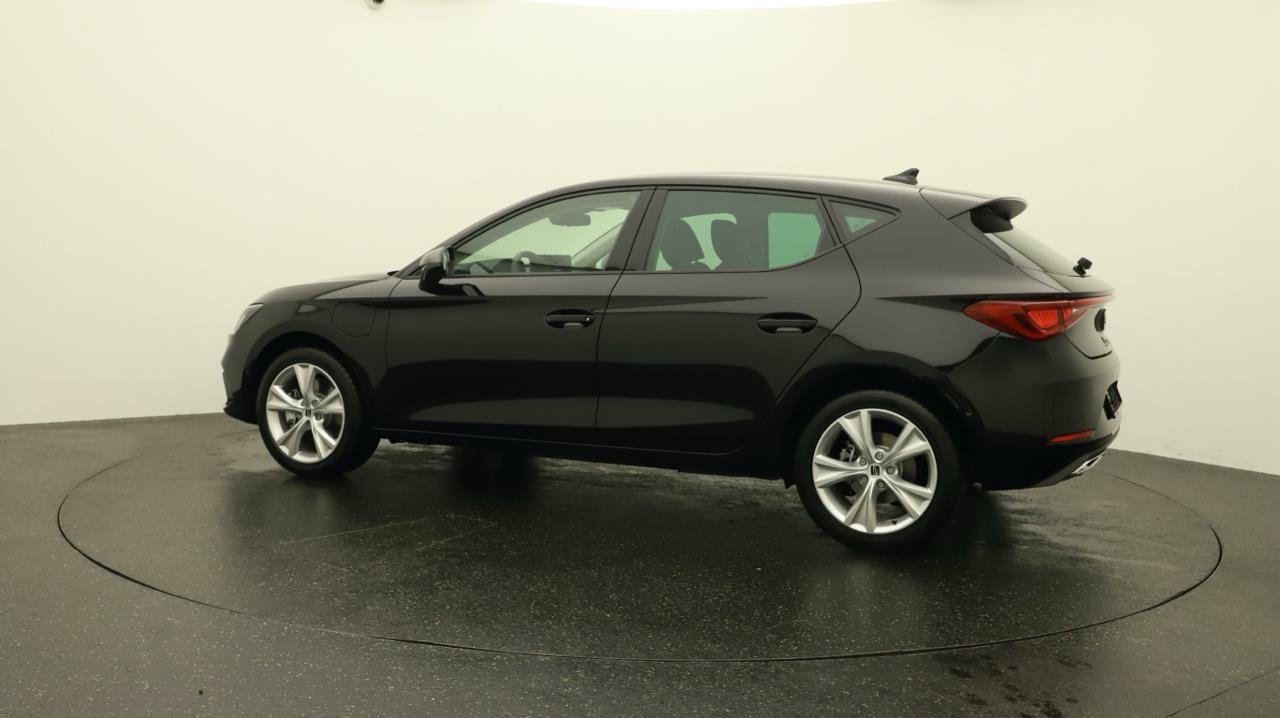 SEAT Leon 1.5 eHybrid pHEV DSG FR-image-2
