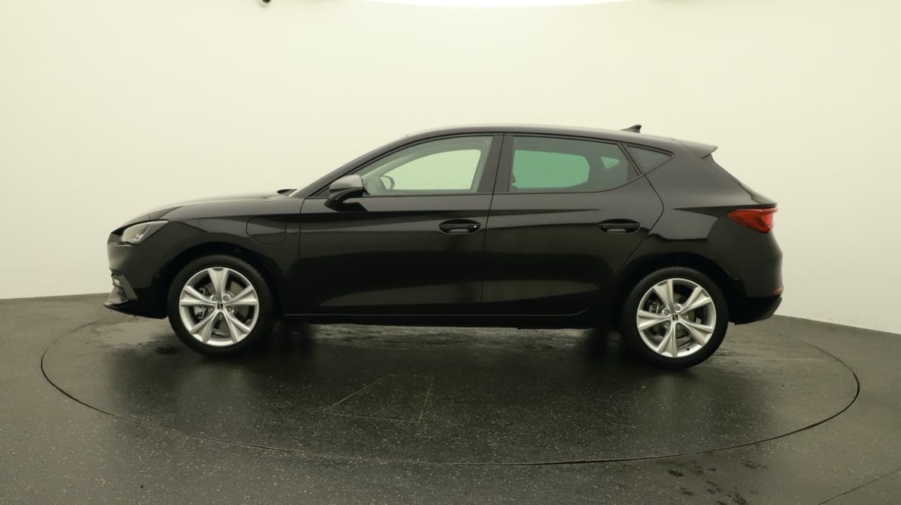 SEAT Leon 1.5 eHybrid pHEV DSG FR-image-1
