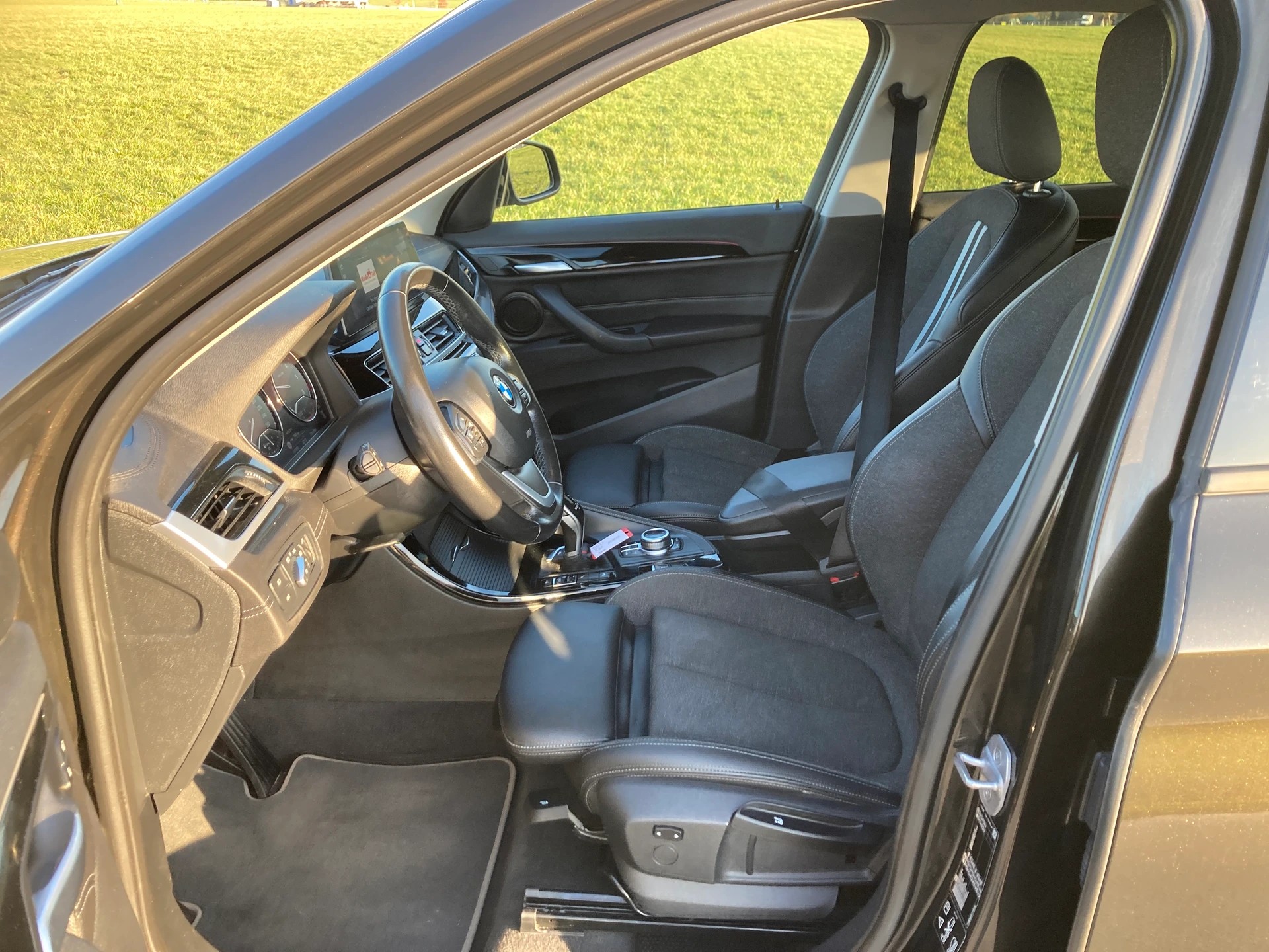 BMW X1 xDrive 20d Steptronic-image-8