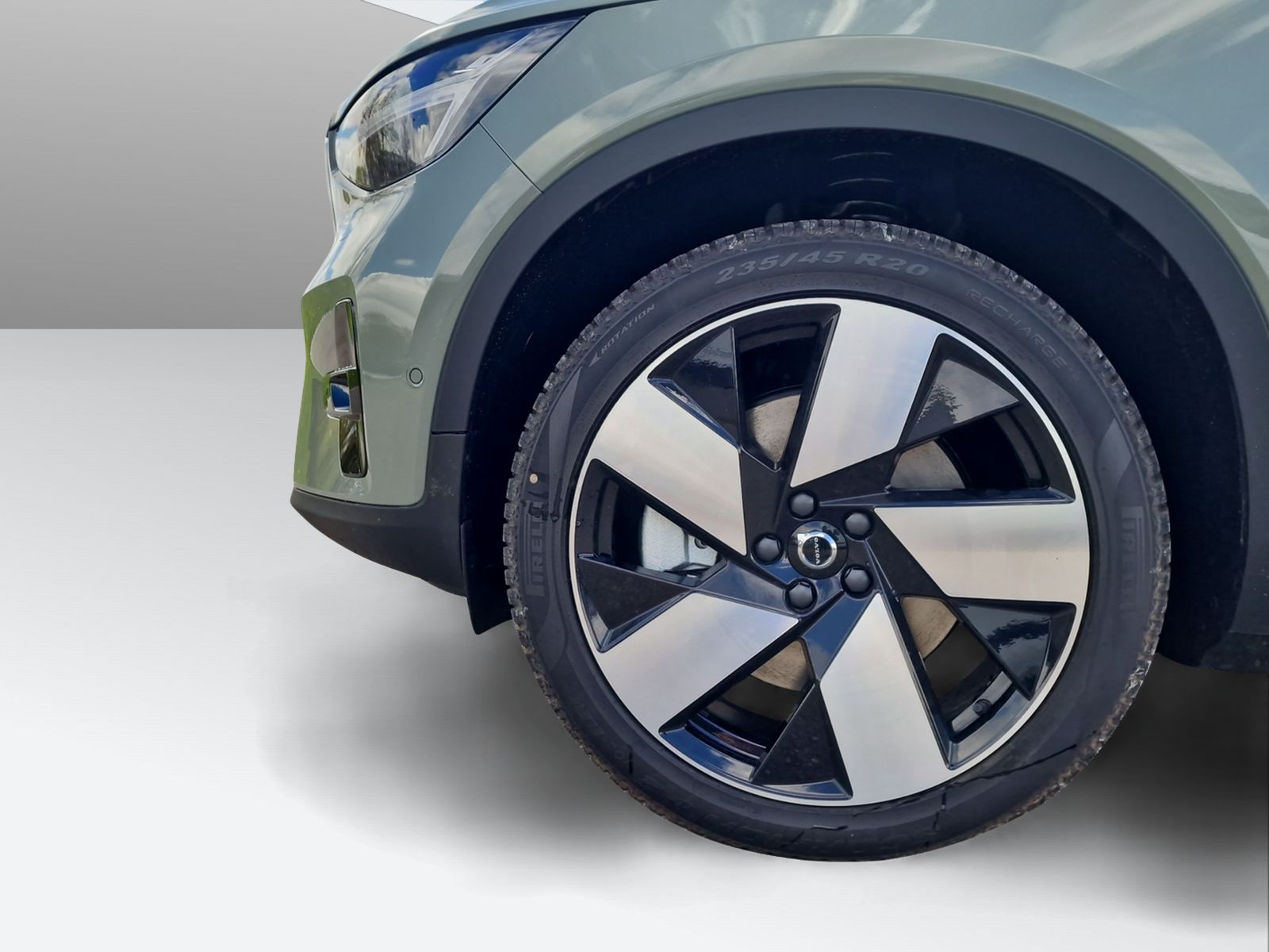 VOLVO XC40 P8 Twin Ultimate AWD-image-8
