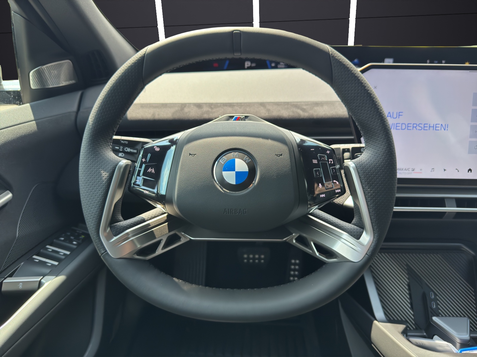 BMW iX3 50 xDrive M Sport Pro-image-6