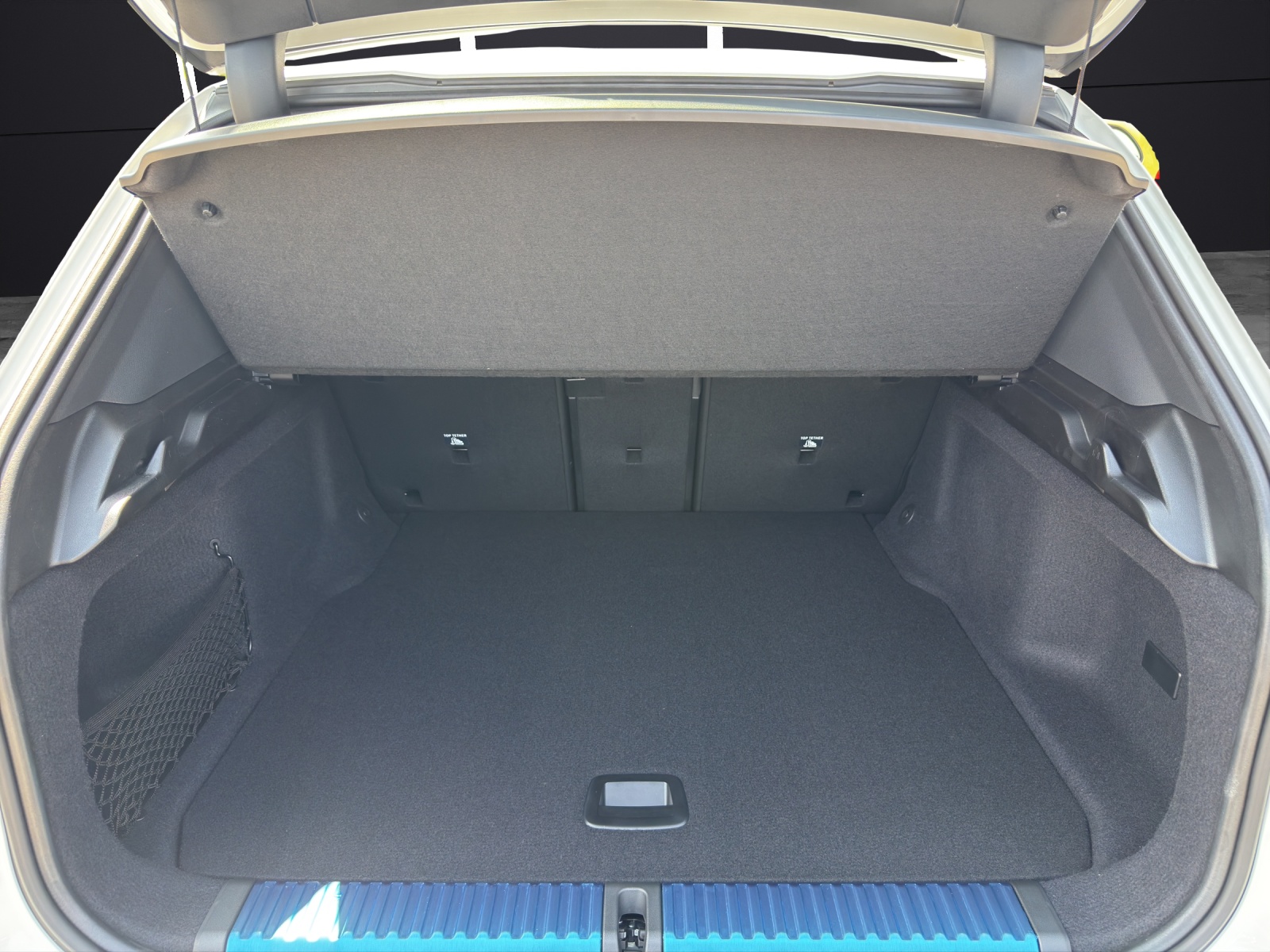 BMW iX3 50 xDrive M Sport Pro-image-20