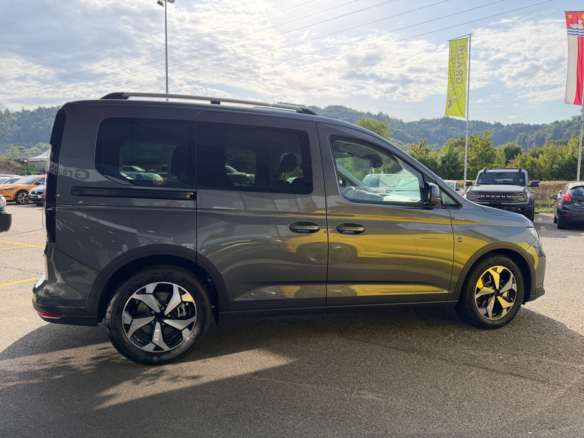 FORD Tourneo Connect 1.5 PHEV Active Automat-image-6