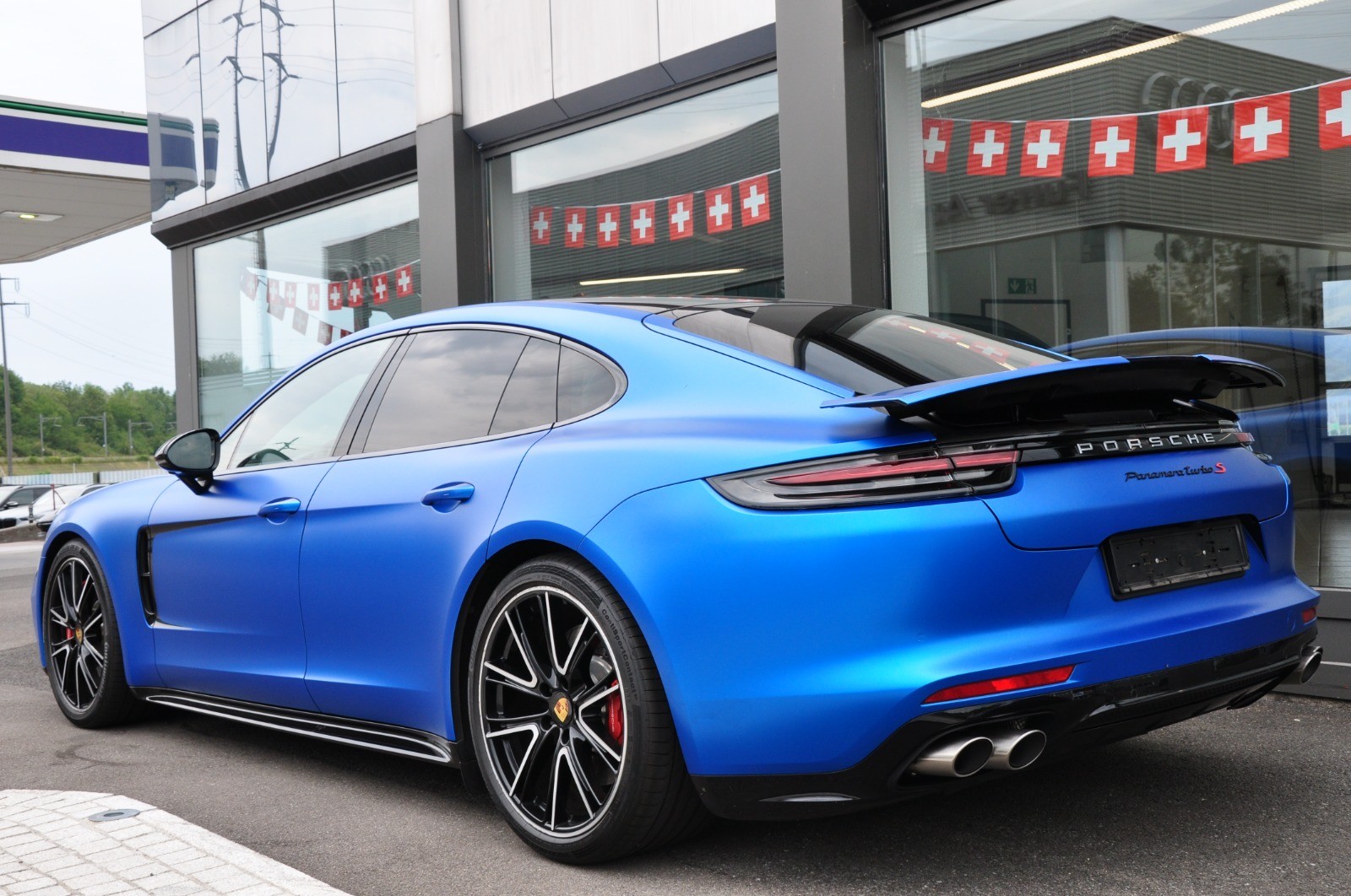PORSCHE Panamera Turbo PDK-image-3