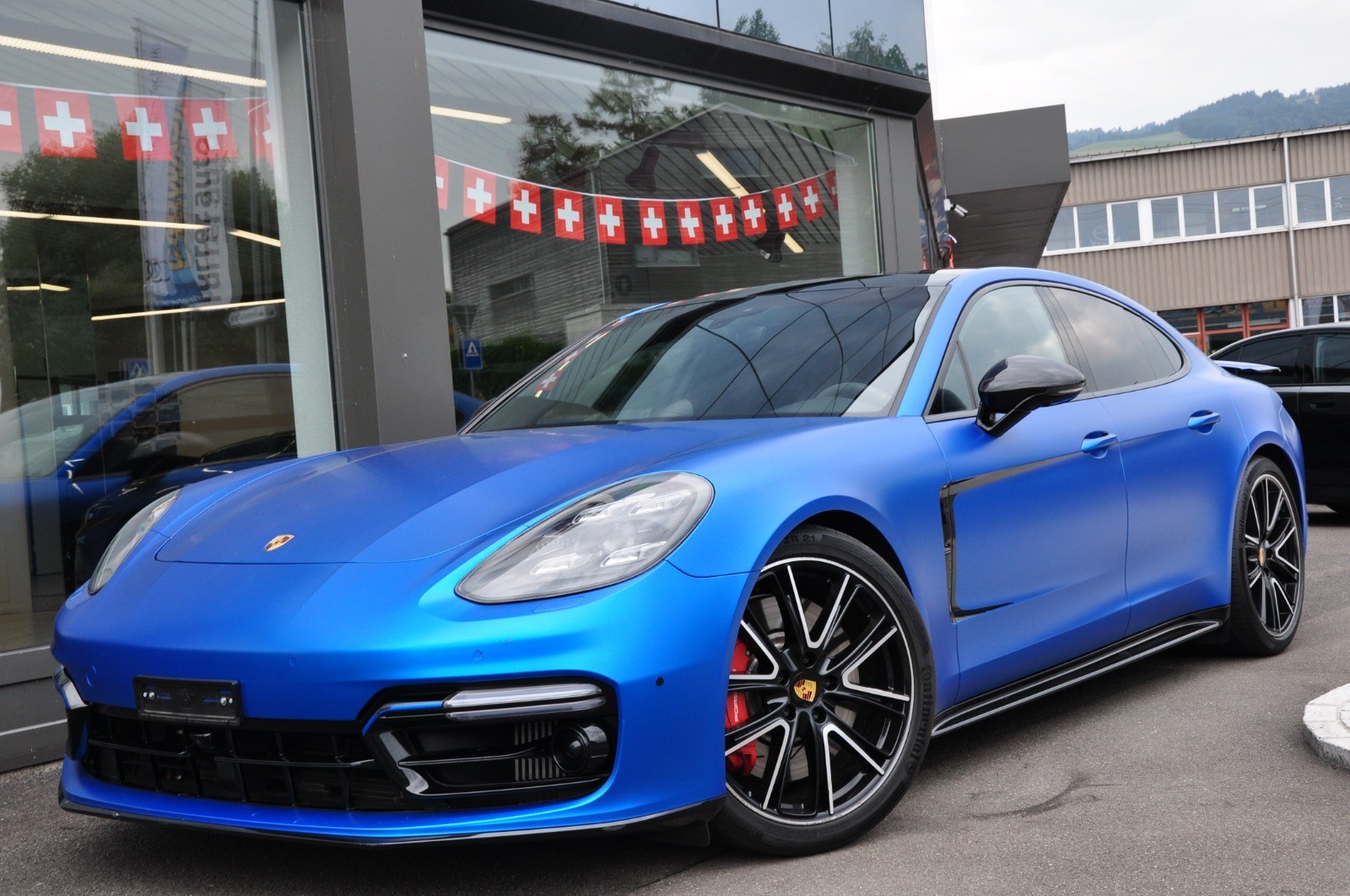 PORSCHE Panamera Turbo PDK-image-0