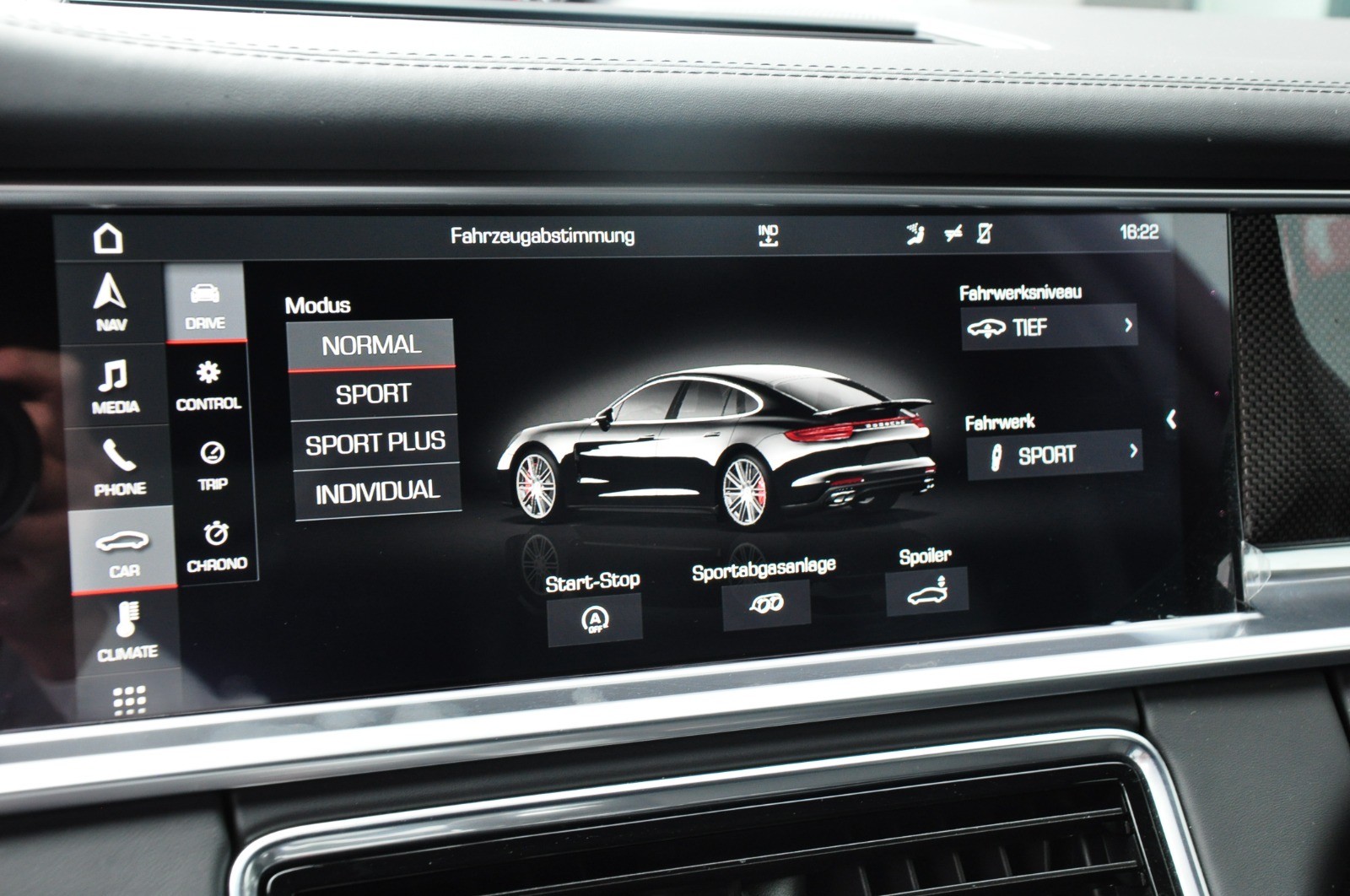 PORSCHE Panamera Turbo PDK-image-14