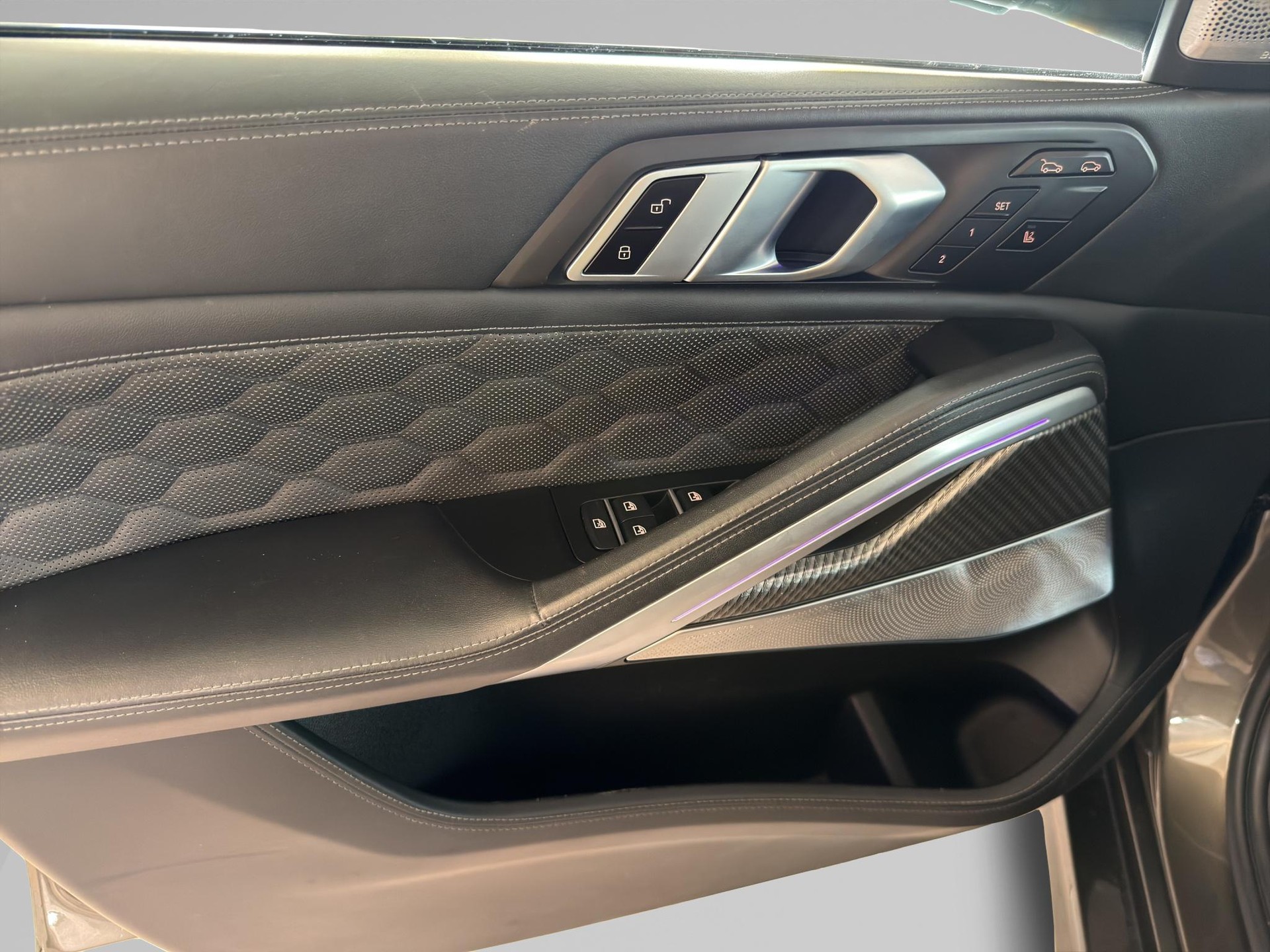 BMW X6 M Competition-image-17