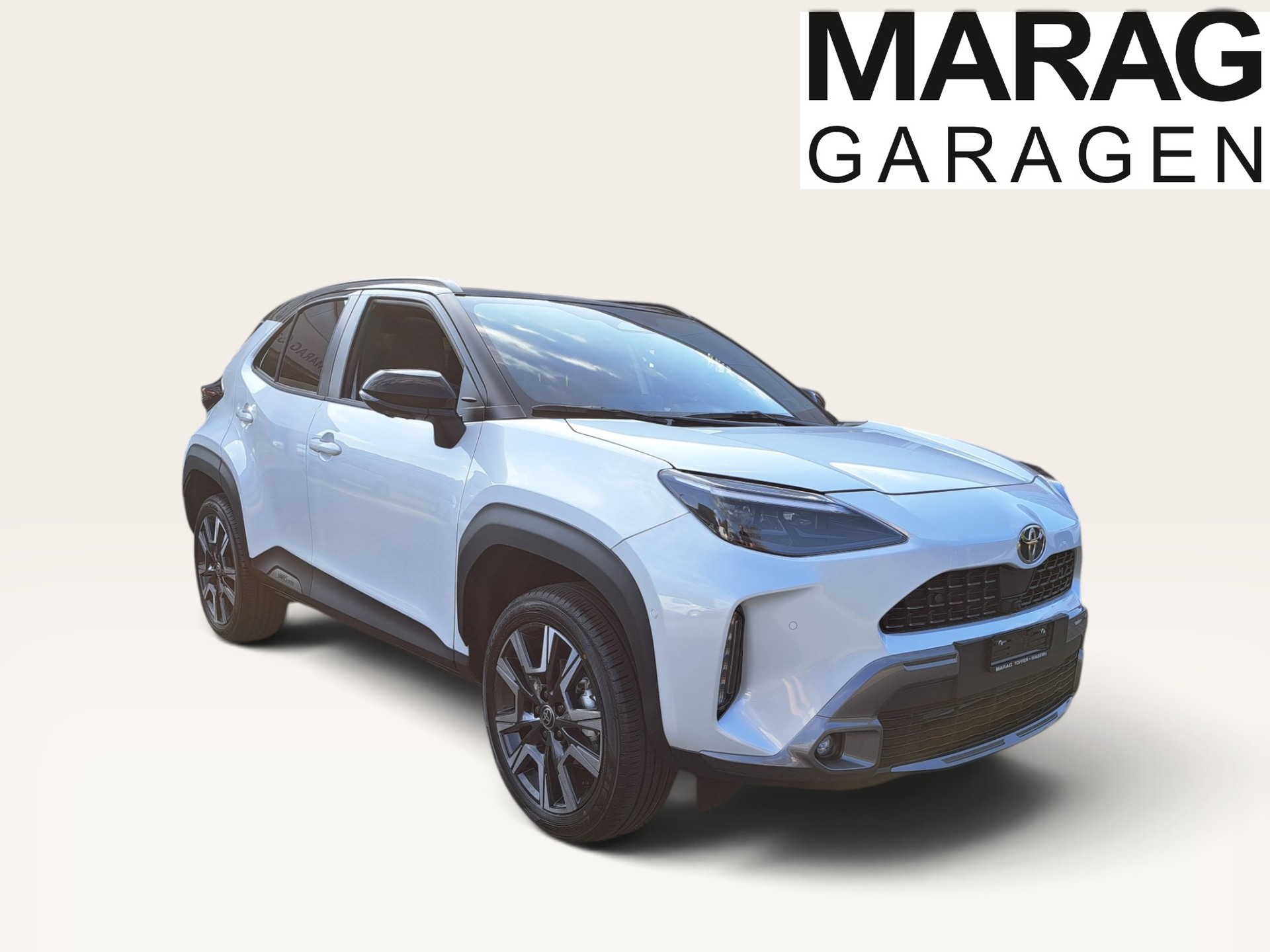 TOYOTA Yaris Cross 1.5 Premium AWDi e-CVT-image-2