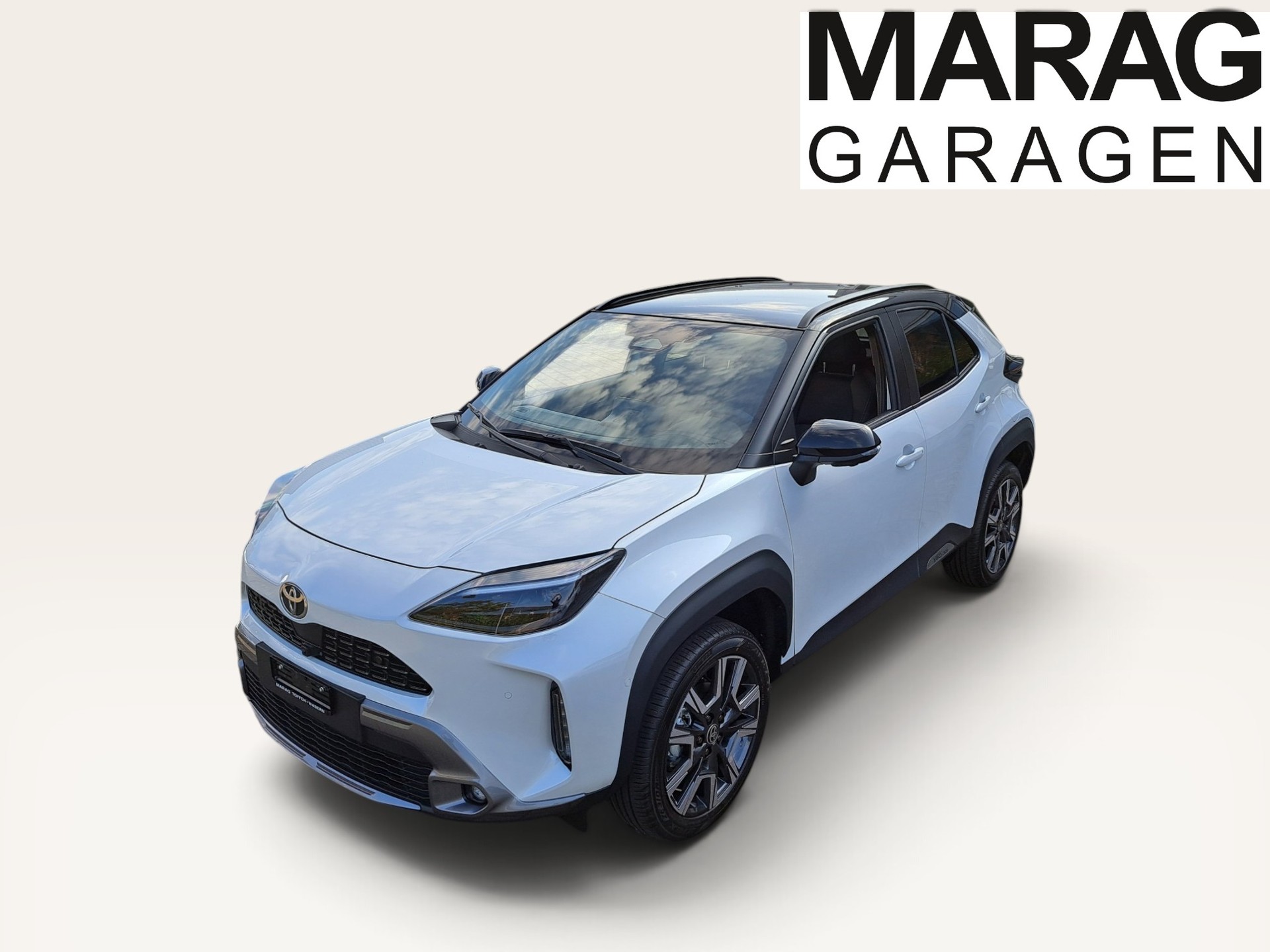 TOYOTA Yaris Cross 1.5 Premium AWDi e-CVT-image-1