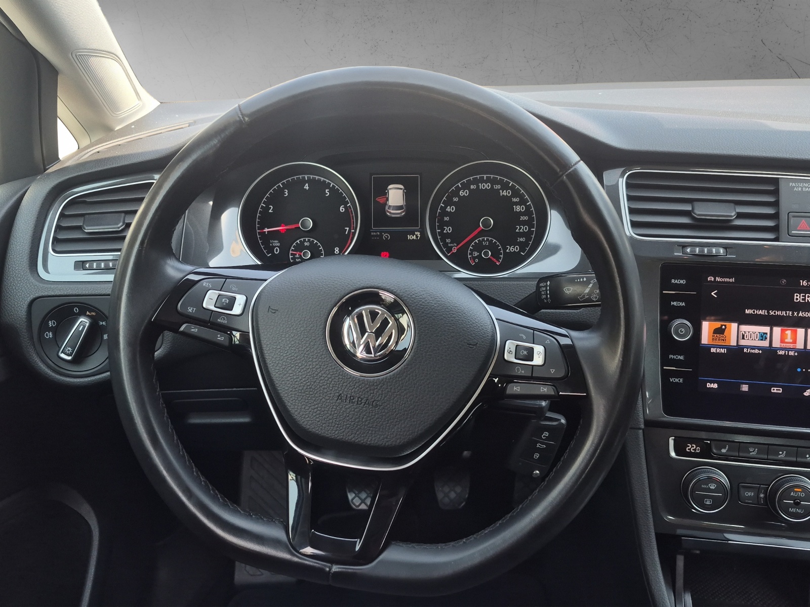 VW Golf 1.4 TSI Comfortline-image-11