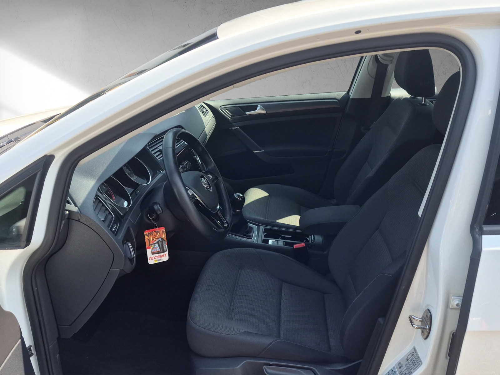VW Golf 1.4 TSI Comfortline-image-8