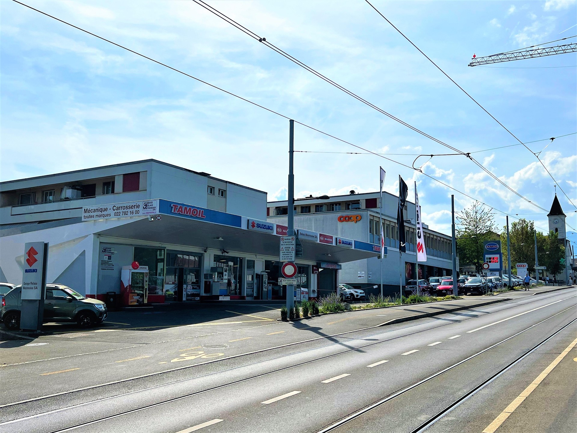 SUZUKI Swift 1.2 Piz Sulai Hybrid 4x4 4 ROUES HIVER OFFERT-image-20