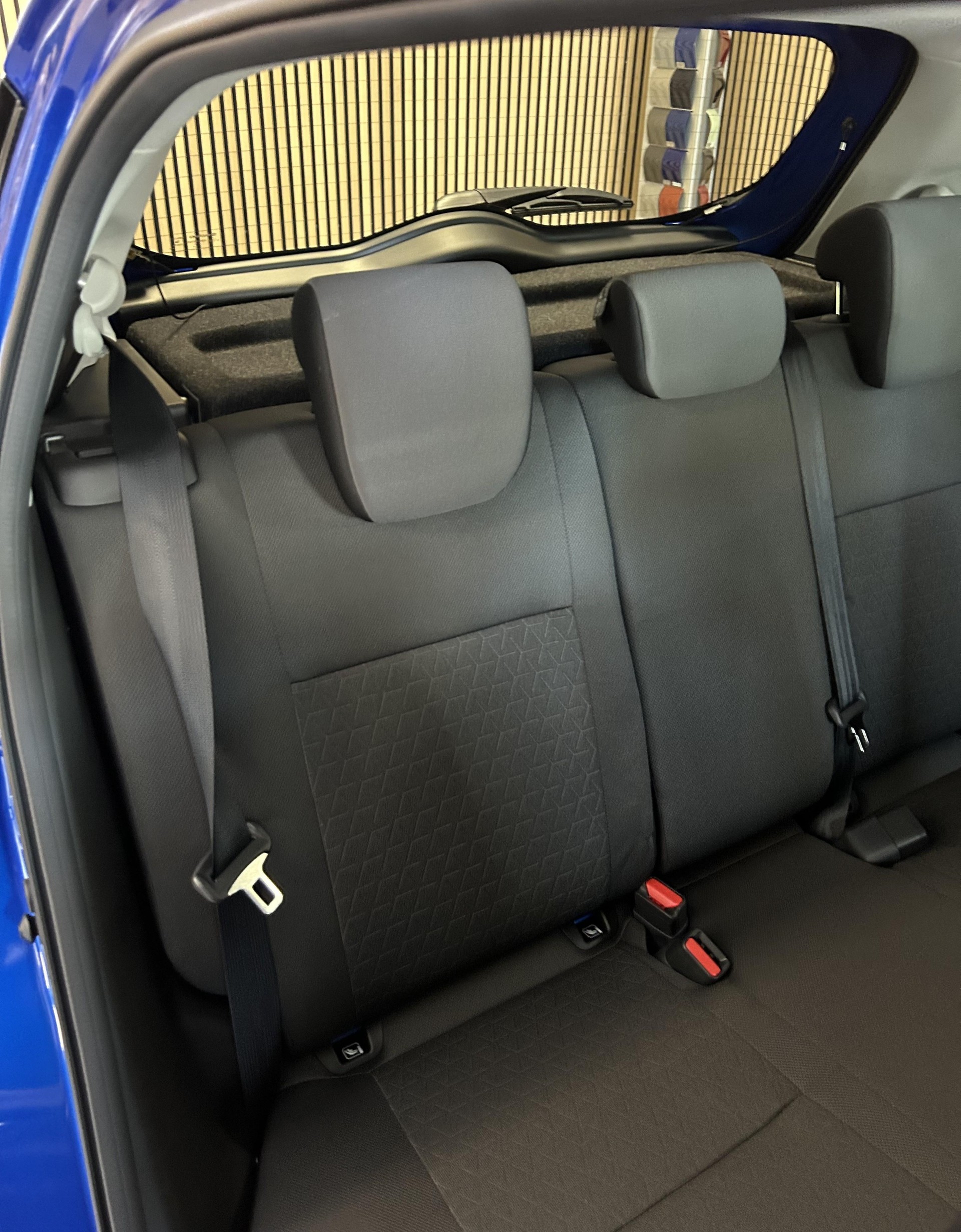 SUZUKI Swift 1.2 Piz Sulai Hybrid 4x4 4 ROUES HIVER OFFERT-image-16