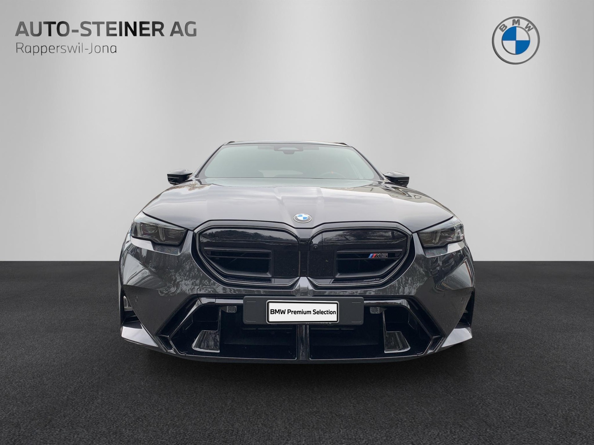 BMW M5 xDrive Touring-image-7