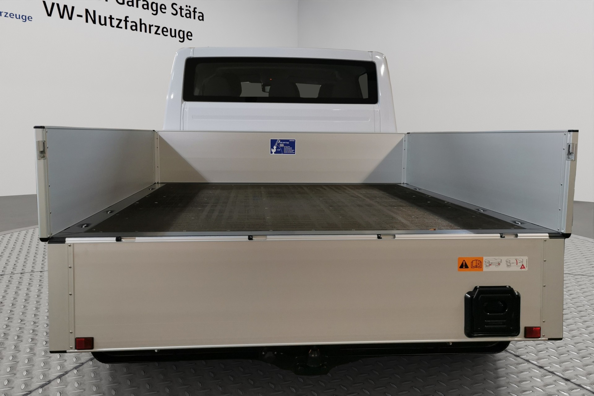 VW Transporter 2.0 TDI Automat-image-12