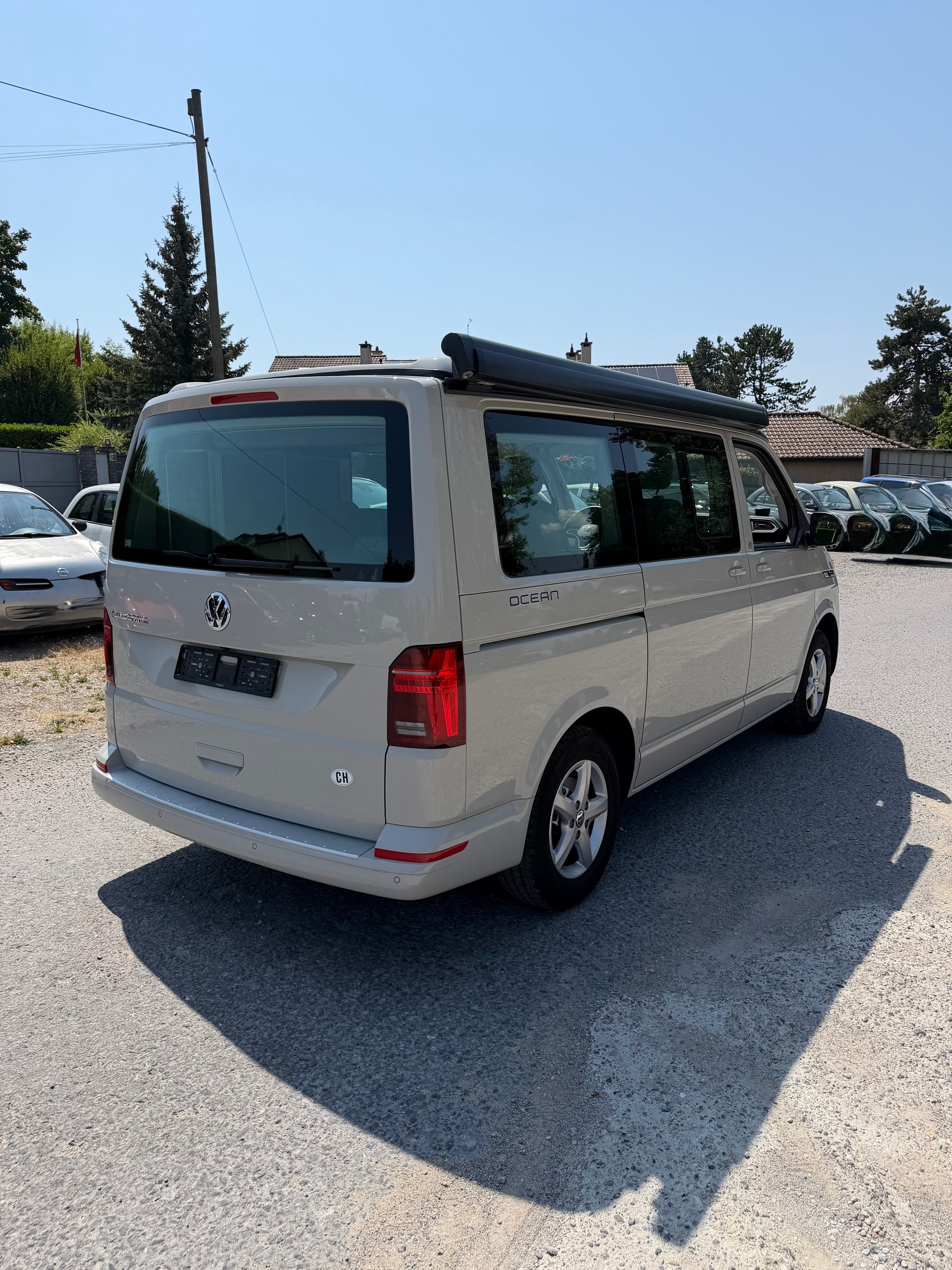 VW T6.1 California 2.0 TDI Ocean Edition Liberty DSG-image-4