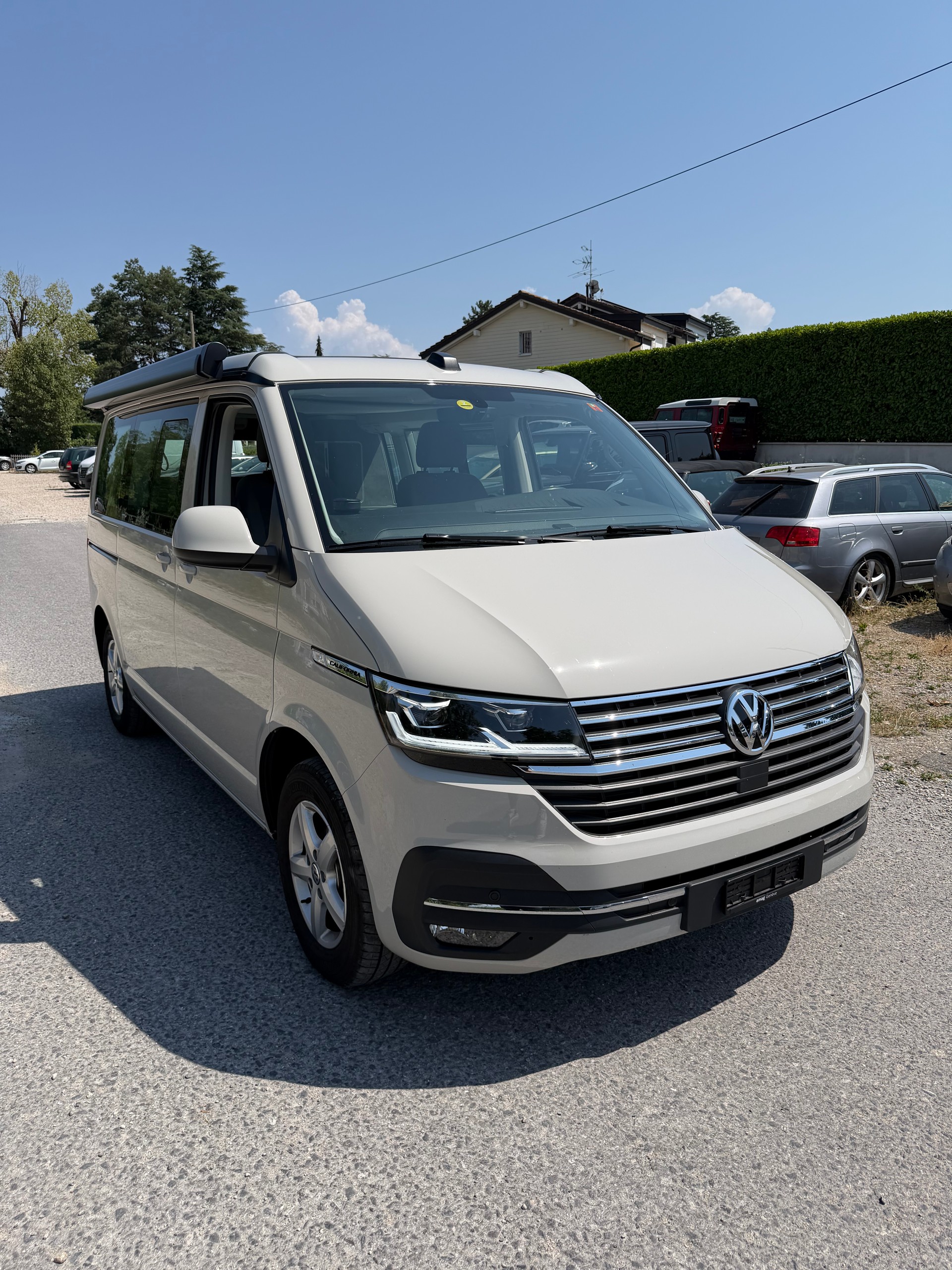 VW T6.1 California 2.0 TDI Ocean Edition Liberty DSG-image-0