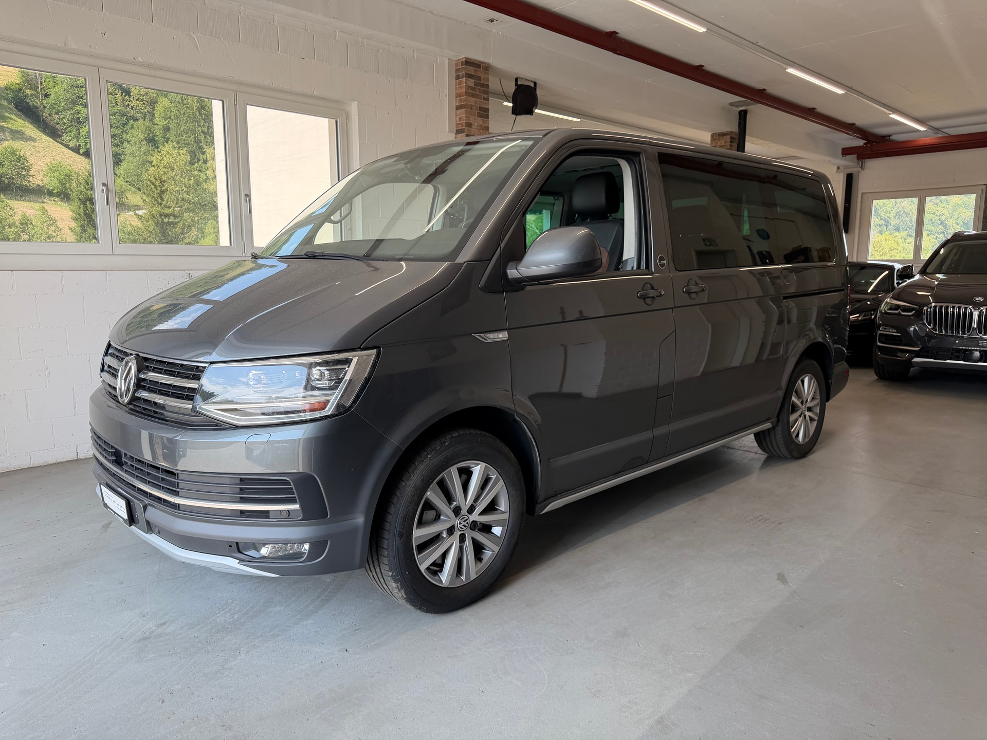VW T6 Multivan 2.0 Bi-TDI Panamericana 4Motion DSG-image-0