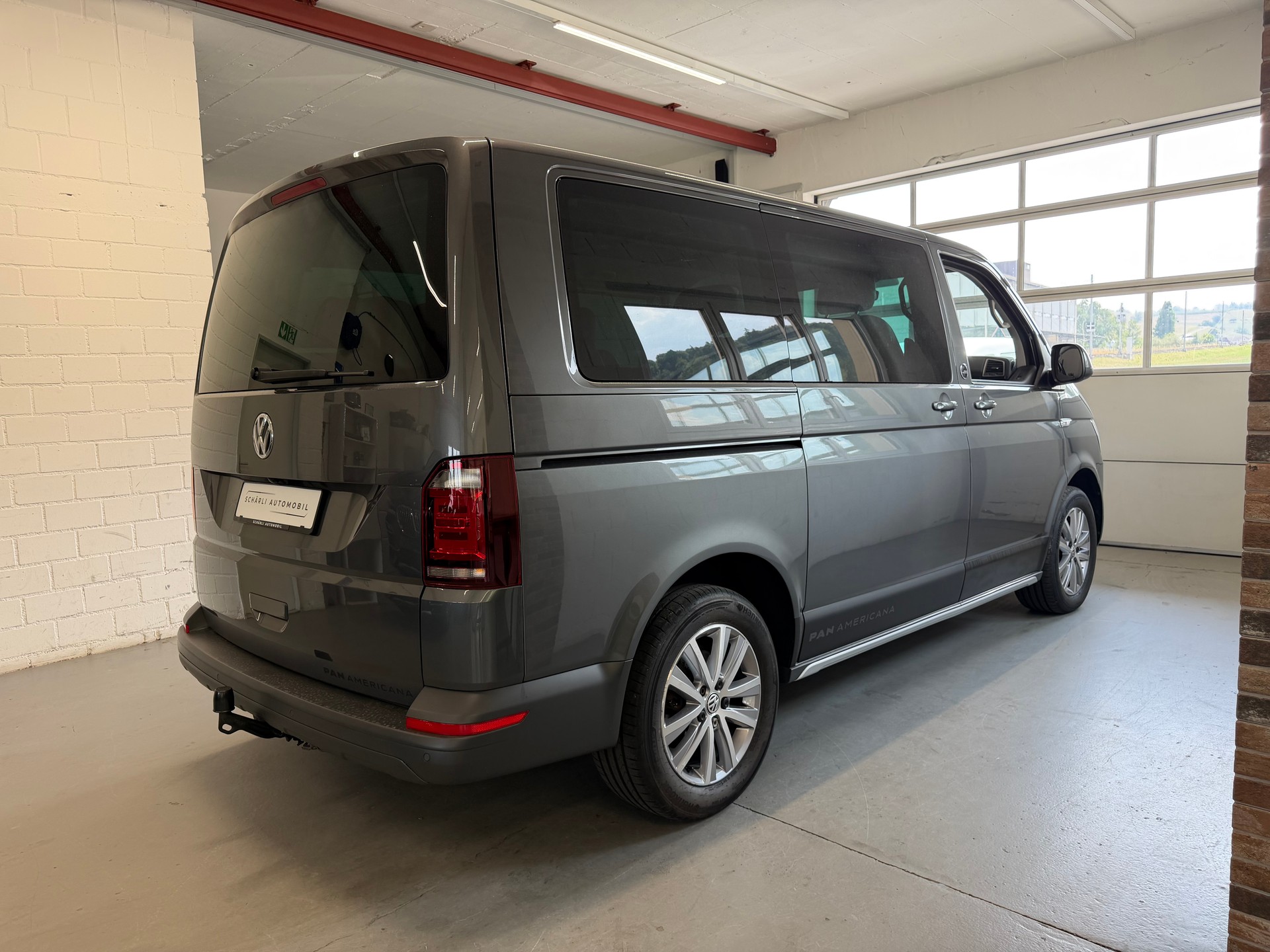 VW T6 Multivan 2.0 Bi-TDI Panamericana 4Motion DSG-image-5