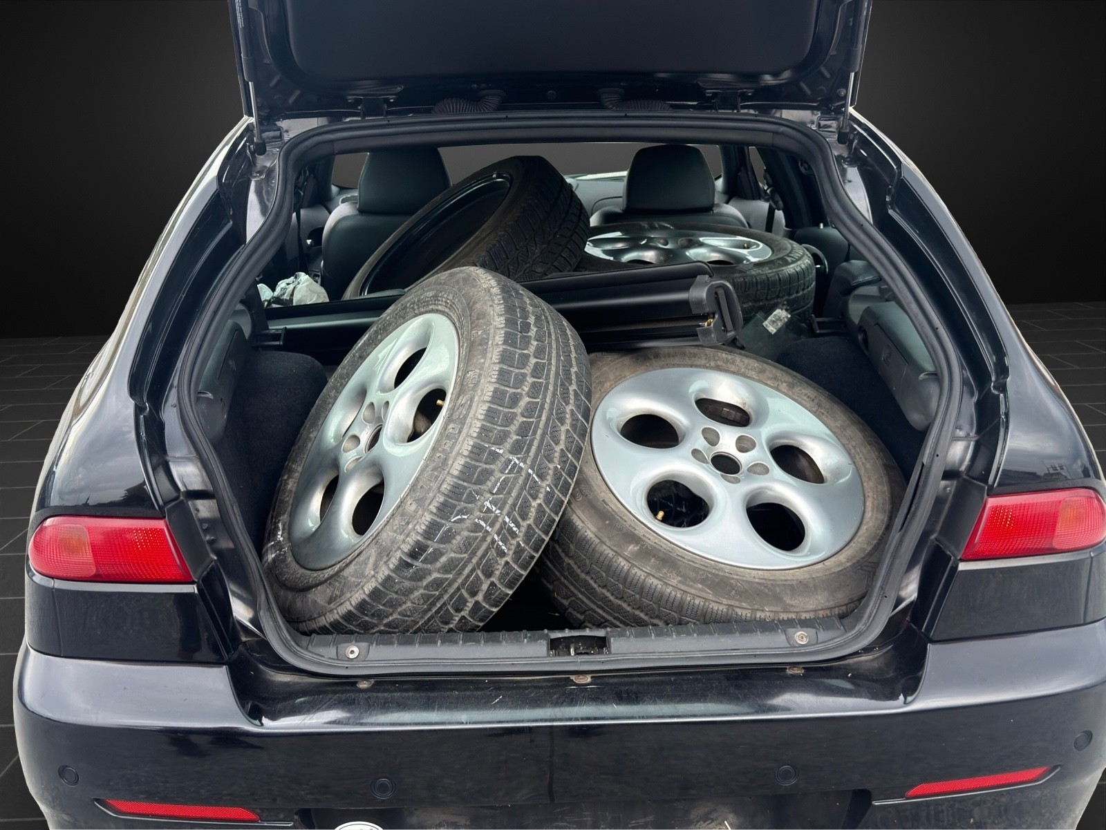 ALFA ROMEO 156 Sportwagon 2.4 JTD Ti-image-10