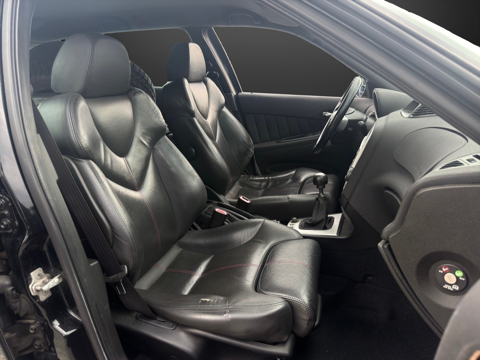 ALFA ROMEO 156 Sportwagon 2.4 JTD Ti-image-8