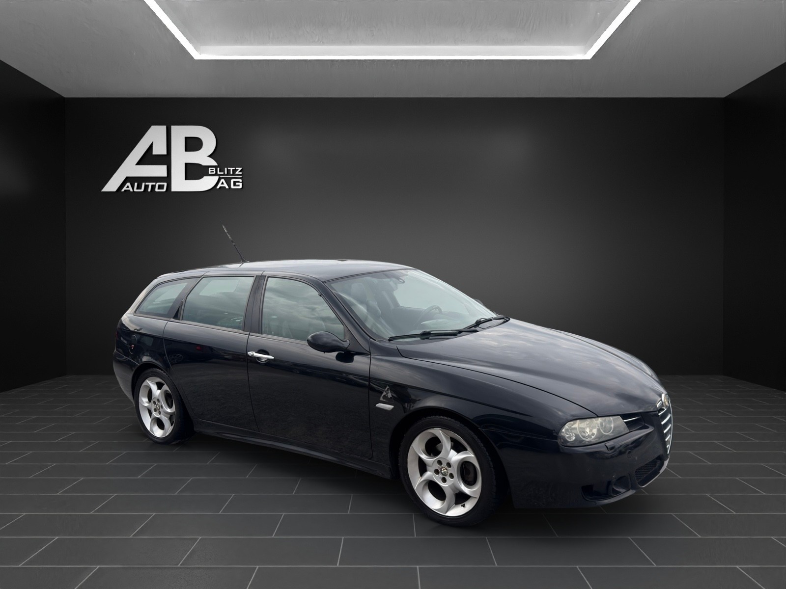 ALFA ROMEO 156 Sportwagon 2.4 JTD Ti-image-5