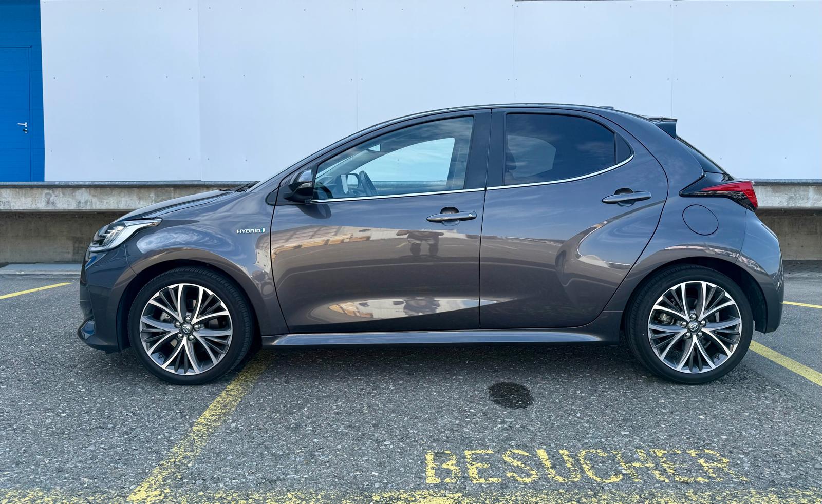 TOYOTA 1.5 VVT-i HSD Premium-image-5