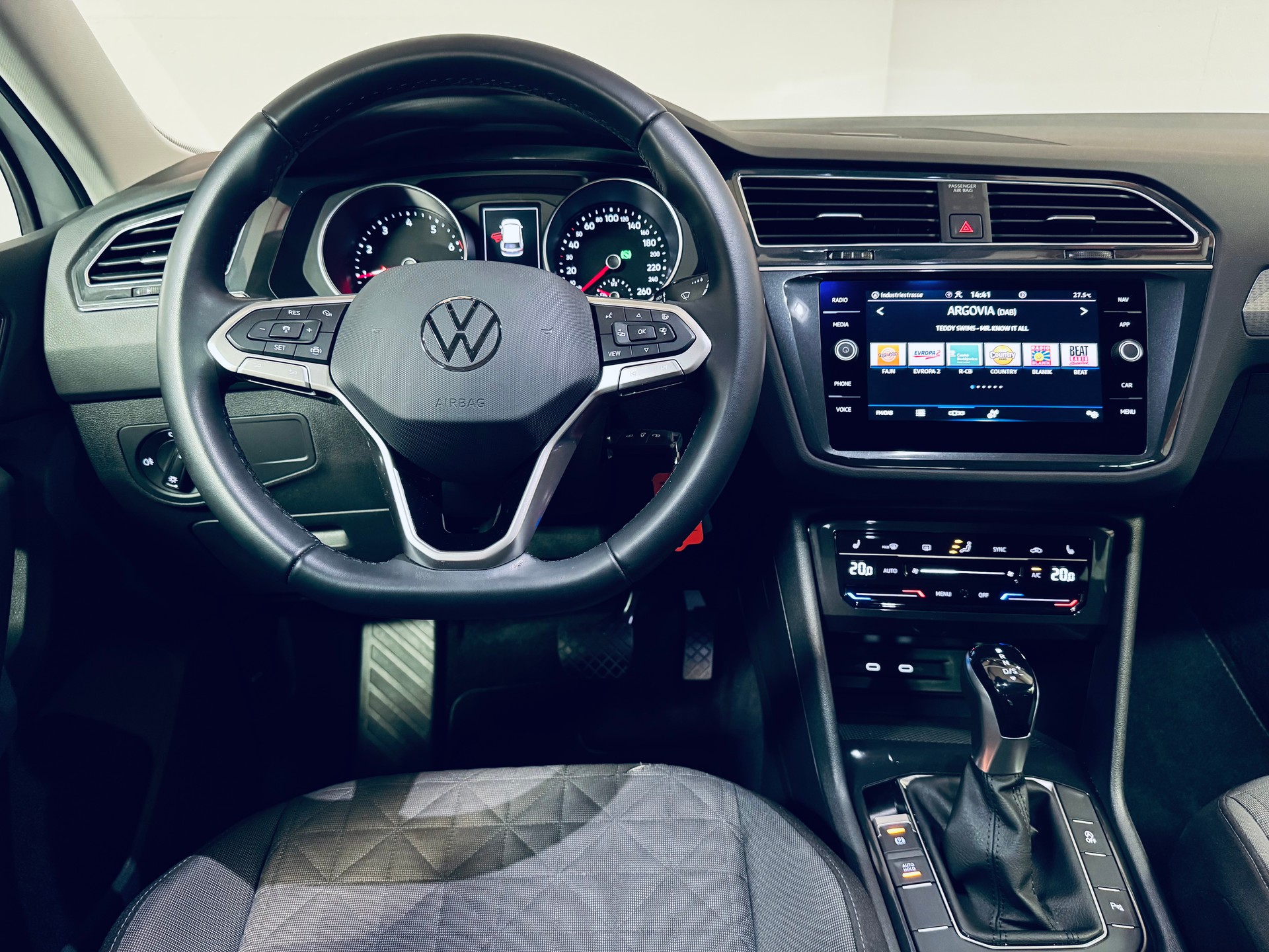 VW Tiguan 1.5TSI Evo Life DSG-image-15