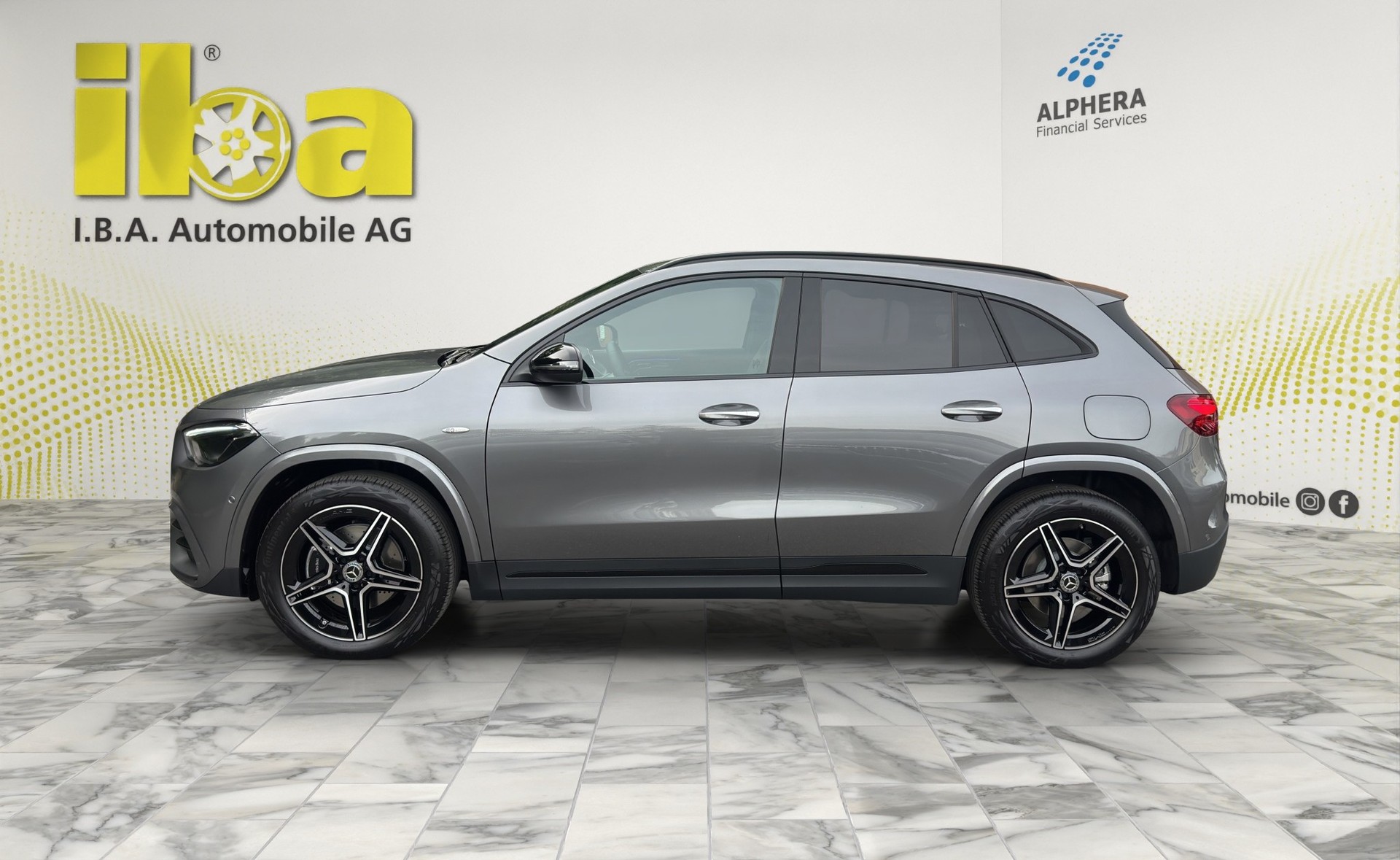 MERCEDES-BENZ GLA 250 e 8G-DCT AMG Line Night Paket FACELIFT-showroom-element-1