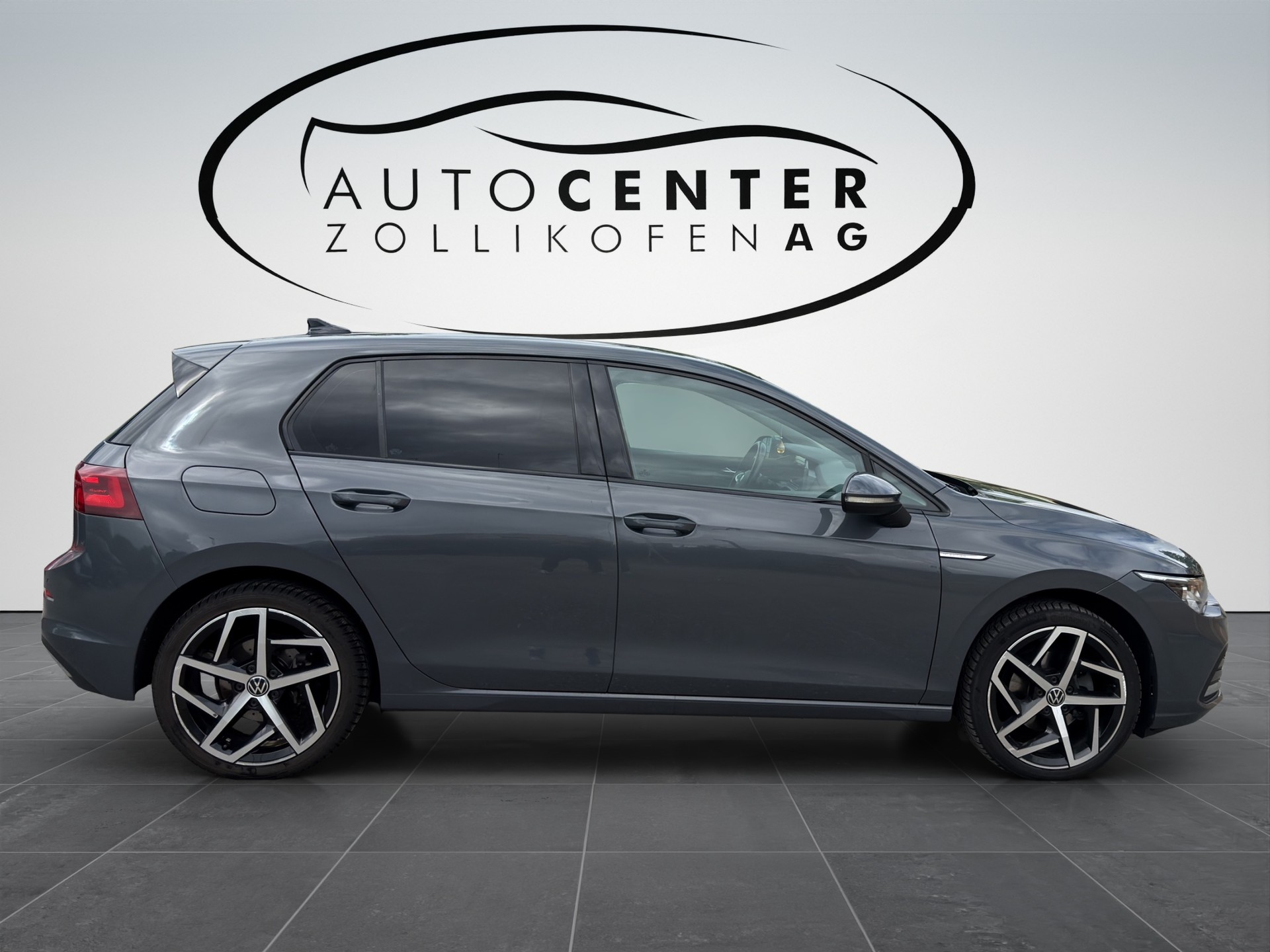 VW Golf 1.5 eTSI mHEV ACT First Edition DSG-image-4