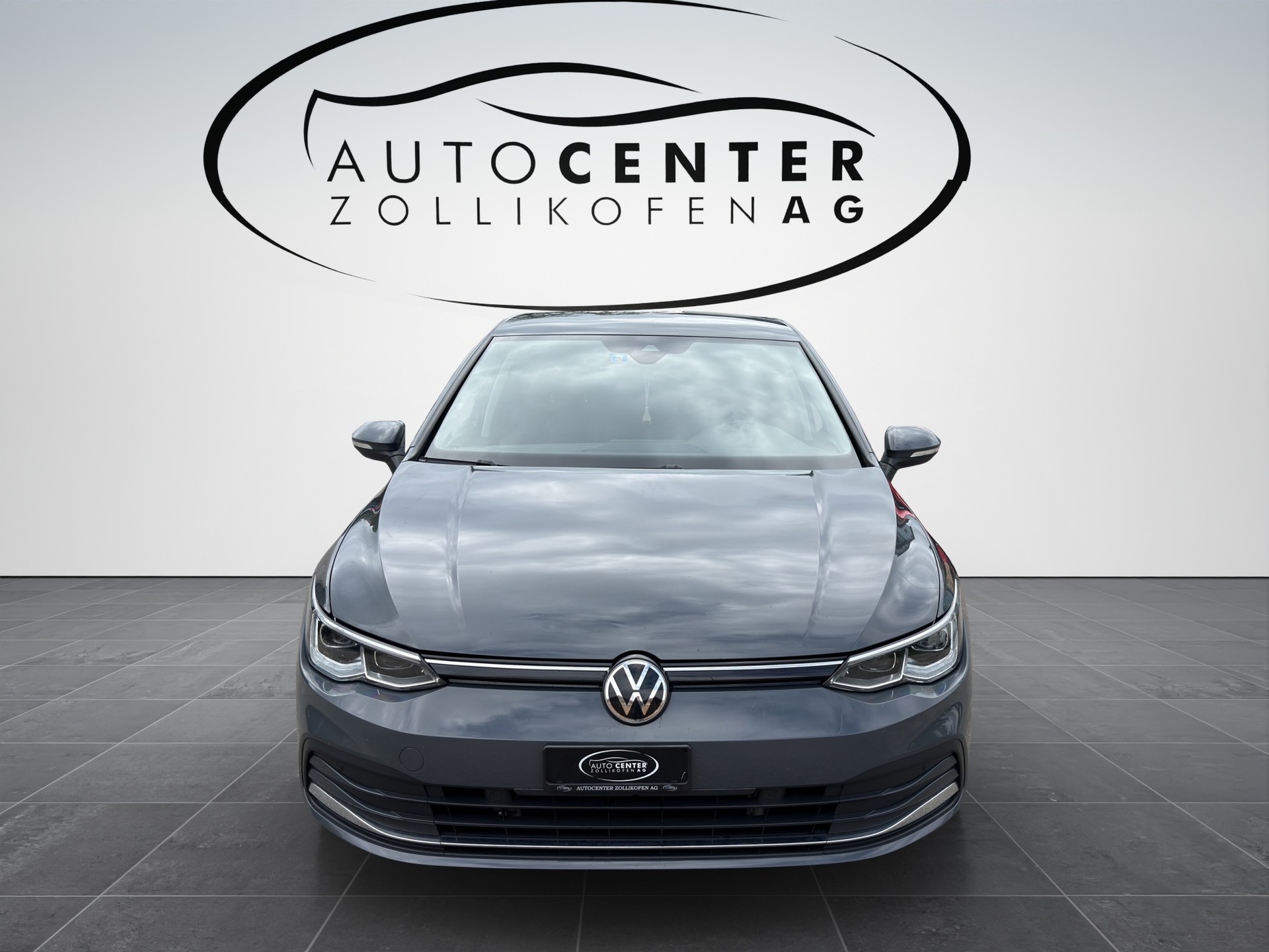VW Golf 1.5 eTSI mHEV ACT First Edition DSG-image-1