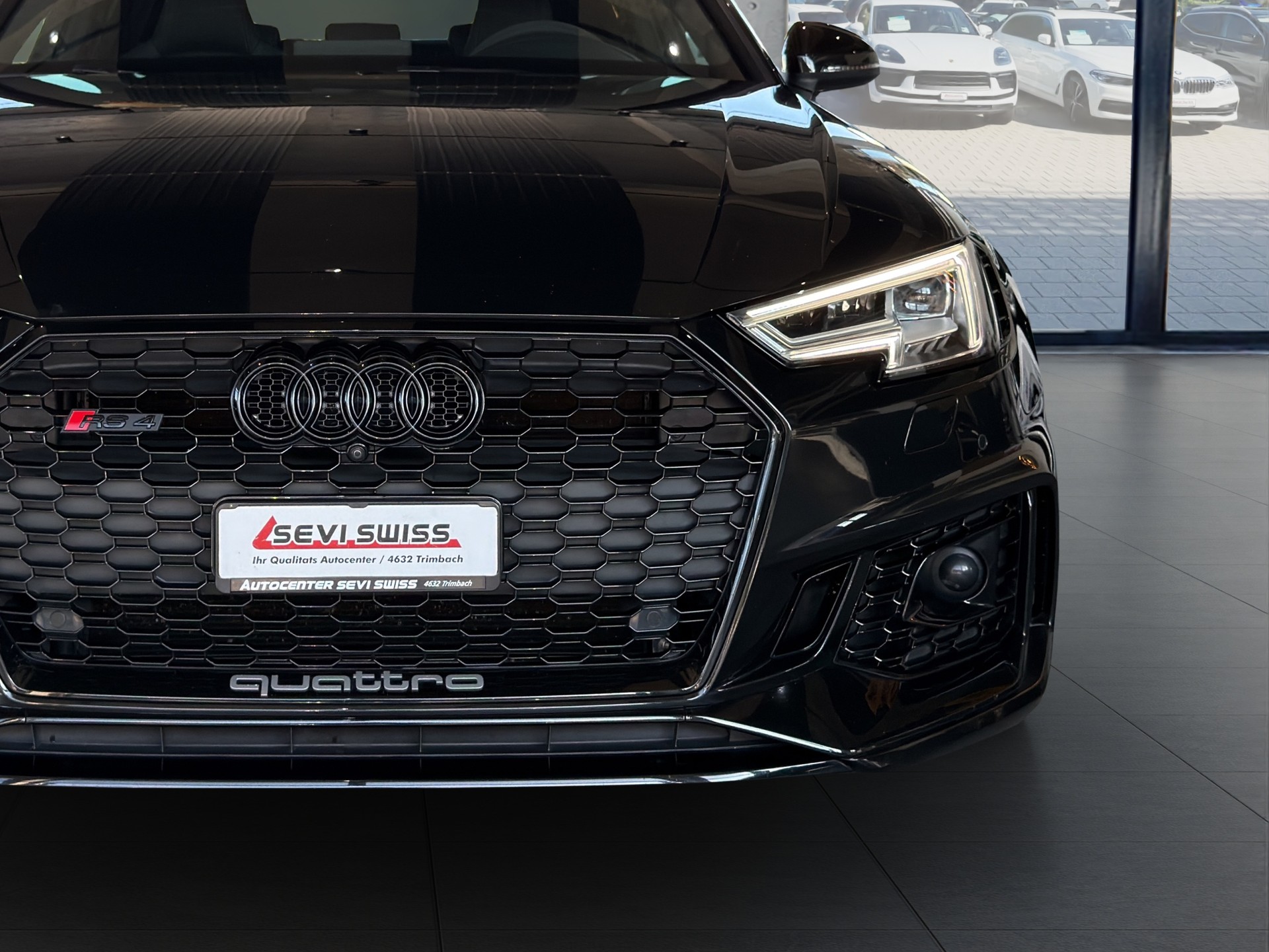 AUDI RS4 Avant 2.9 TFSI quattro tiptronic*Ab MFK,1 Jahr oder 20000km Garantie auf Motor und Getriebe inkl.*-image-7
