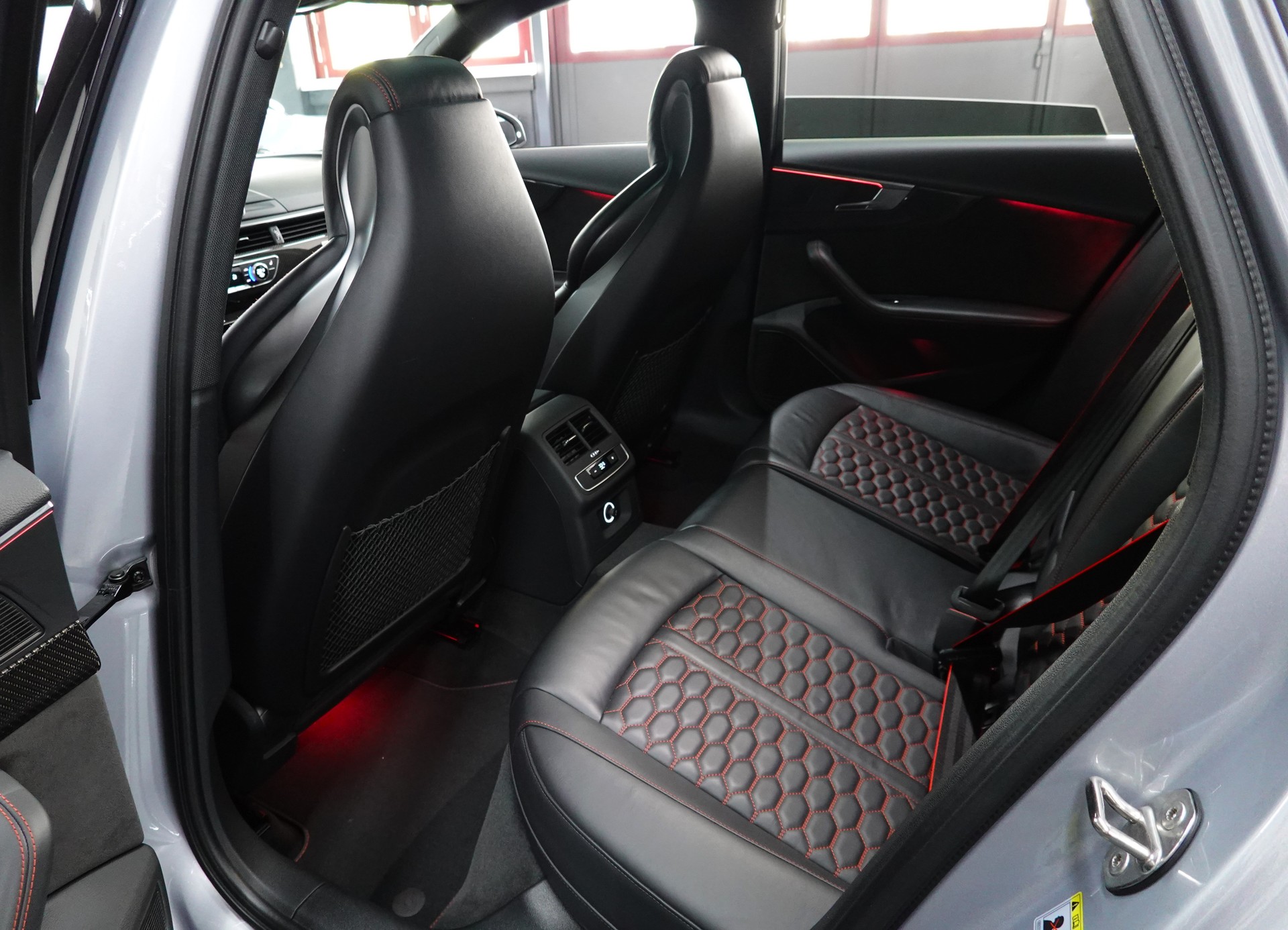 AUDI RS4 AVANT 2.9 B9 TFSI QUATTRO TIPTRONIC CH-FZ FULL ON TOP-image-36