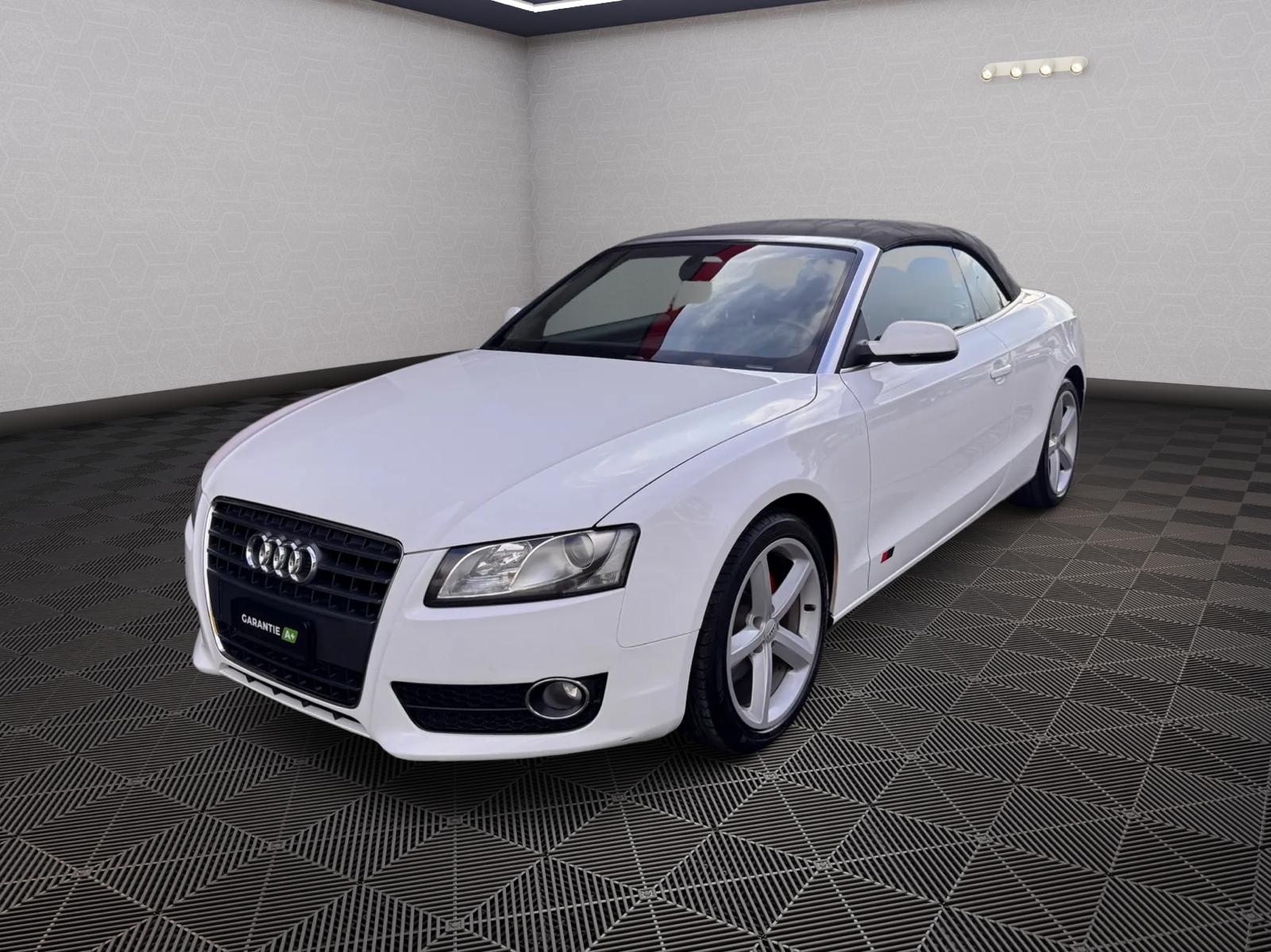 AUDI A5 Cabriolet 2.0 TDI-image-3