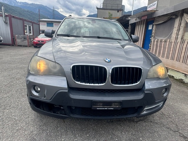 BMW X5 xDrive 30i (3.0si) Steptronic-image-2