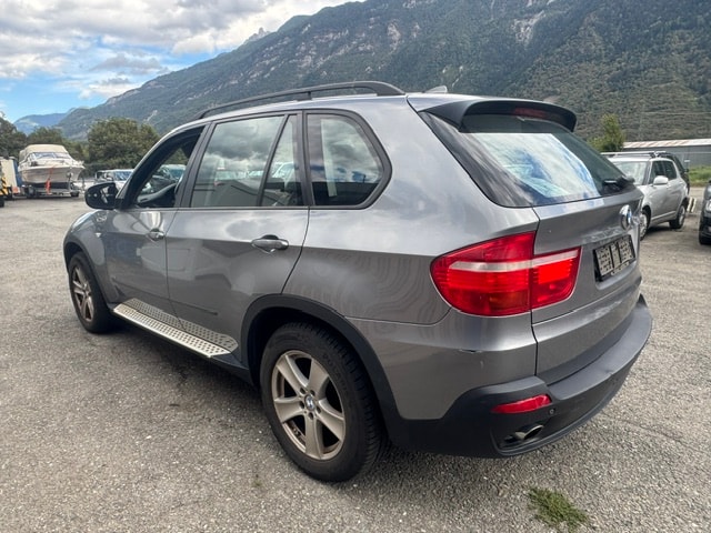 BMW X5 xDrive 30i (3.0si) Steptronic-image-9