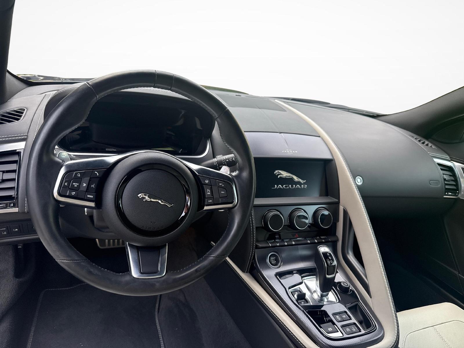 JAGUAR F-Type Coupé 2.0 R-Dynamic-image-8