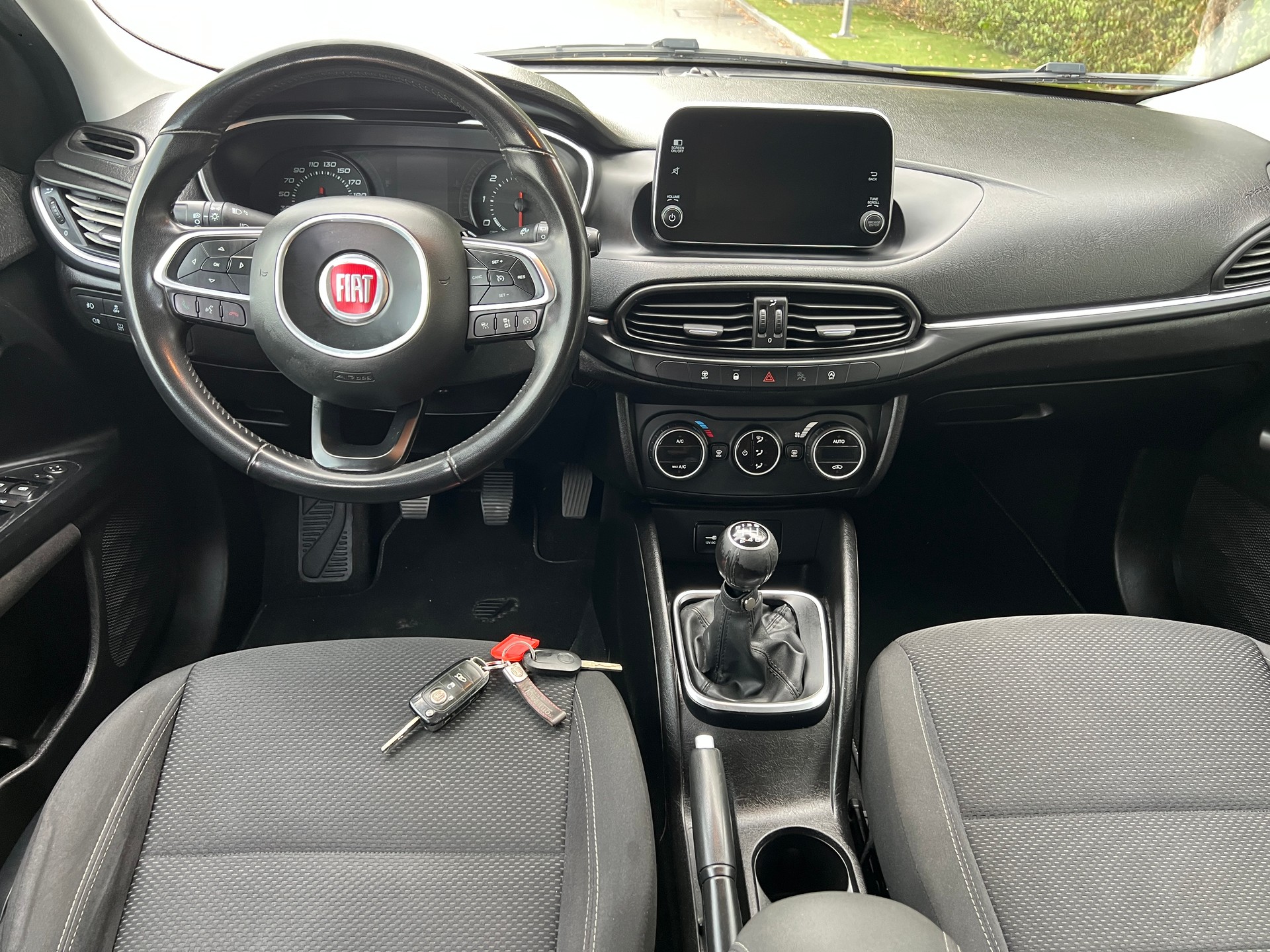 FIAT Tipo 1.6MJ Station Wagon Lounge-image-7