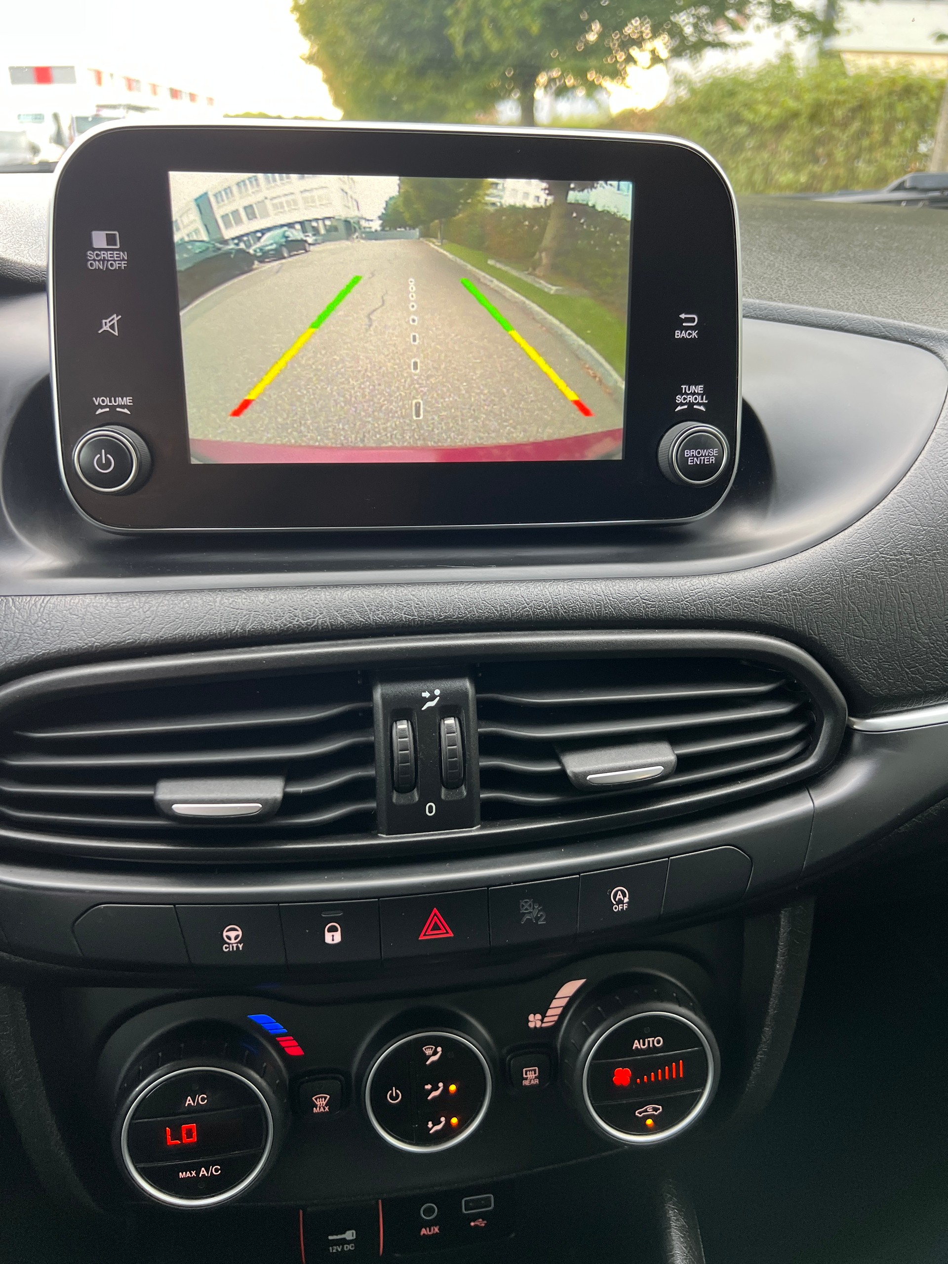 FIAT Tipo 1.6MJ Station Wagon Lounge-image-8