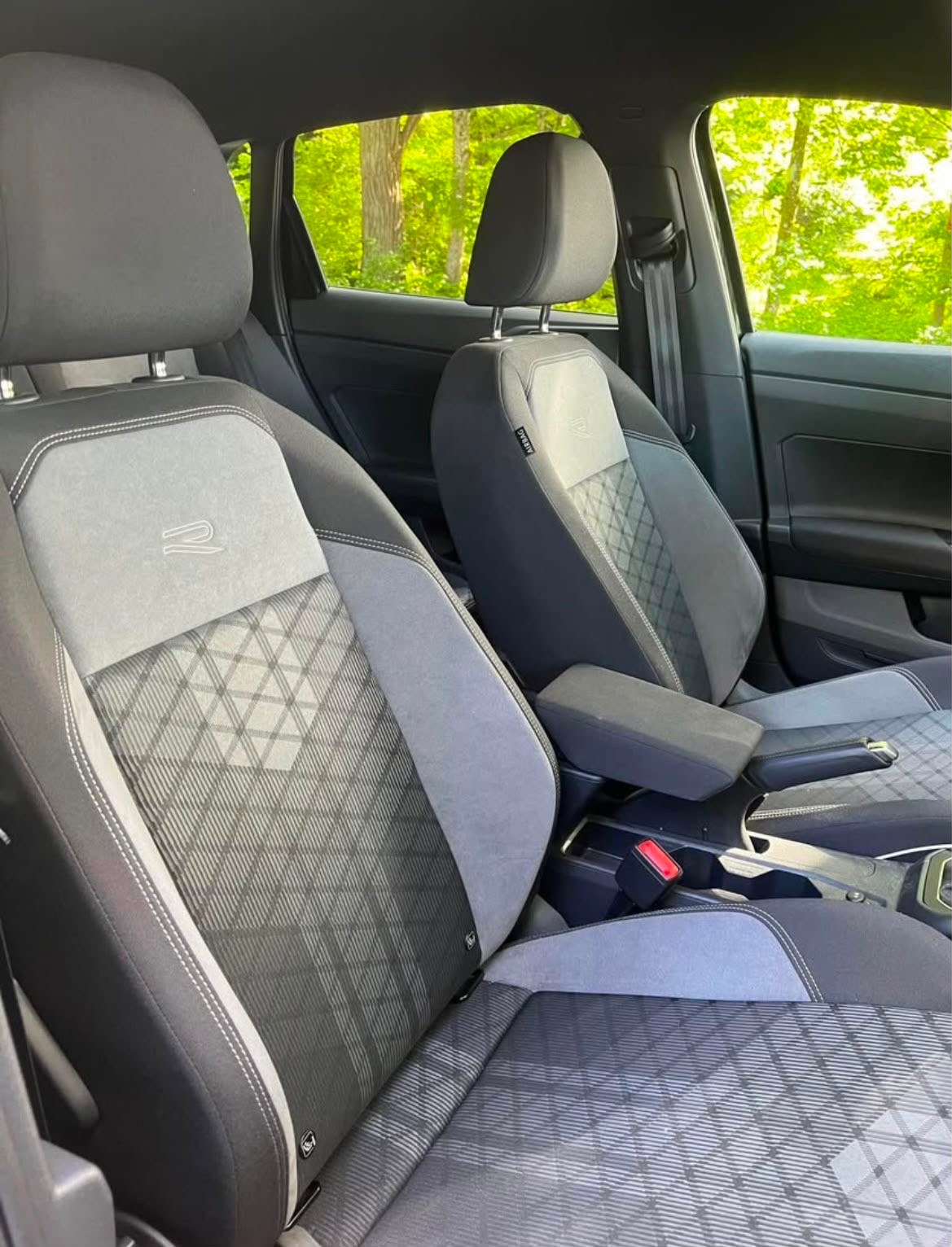 VW 1.0 TSI R-Line DSG-image-5