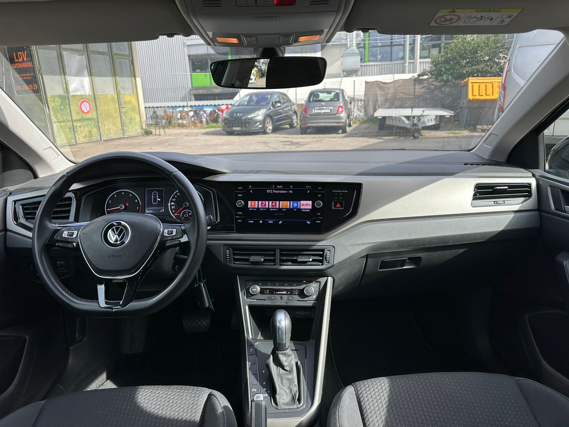 VW Polo 1.0 TSI BMT Comfortline DSG-image-4