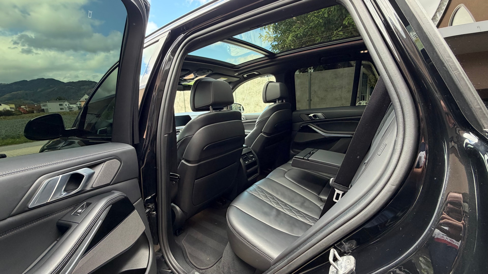 BMW X5 xDrive45e♦️NEUE Batterie*Topzustand*CH Fahrzeug♦️-image-25