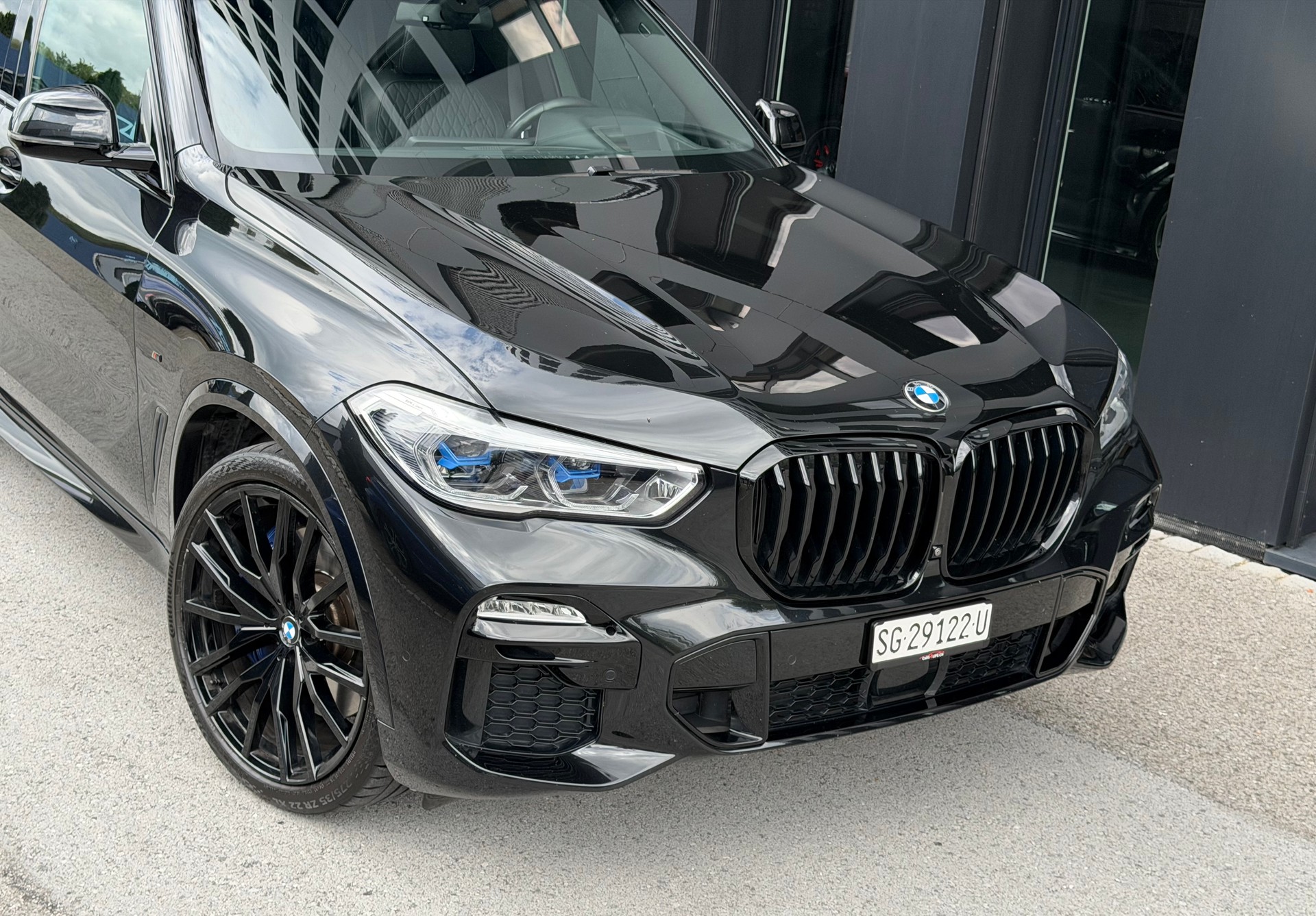 BMW X5 xDrive45e♦️NEUE Batterie*Topzustand*CH Fahrzeug♦️-image-12