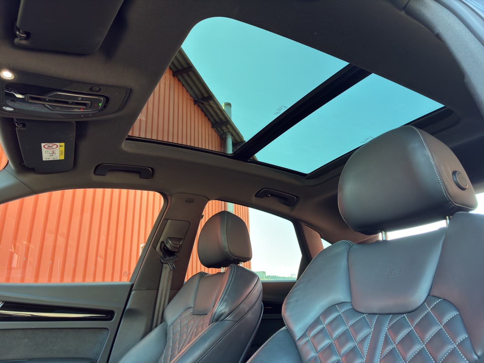 AUDI Q5 Sportback 45 TFSI S line quattro S-tronic-image-11