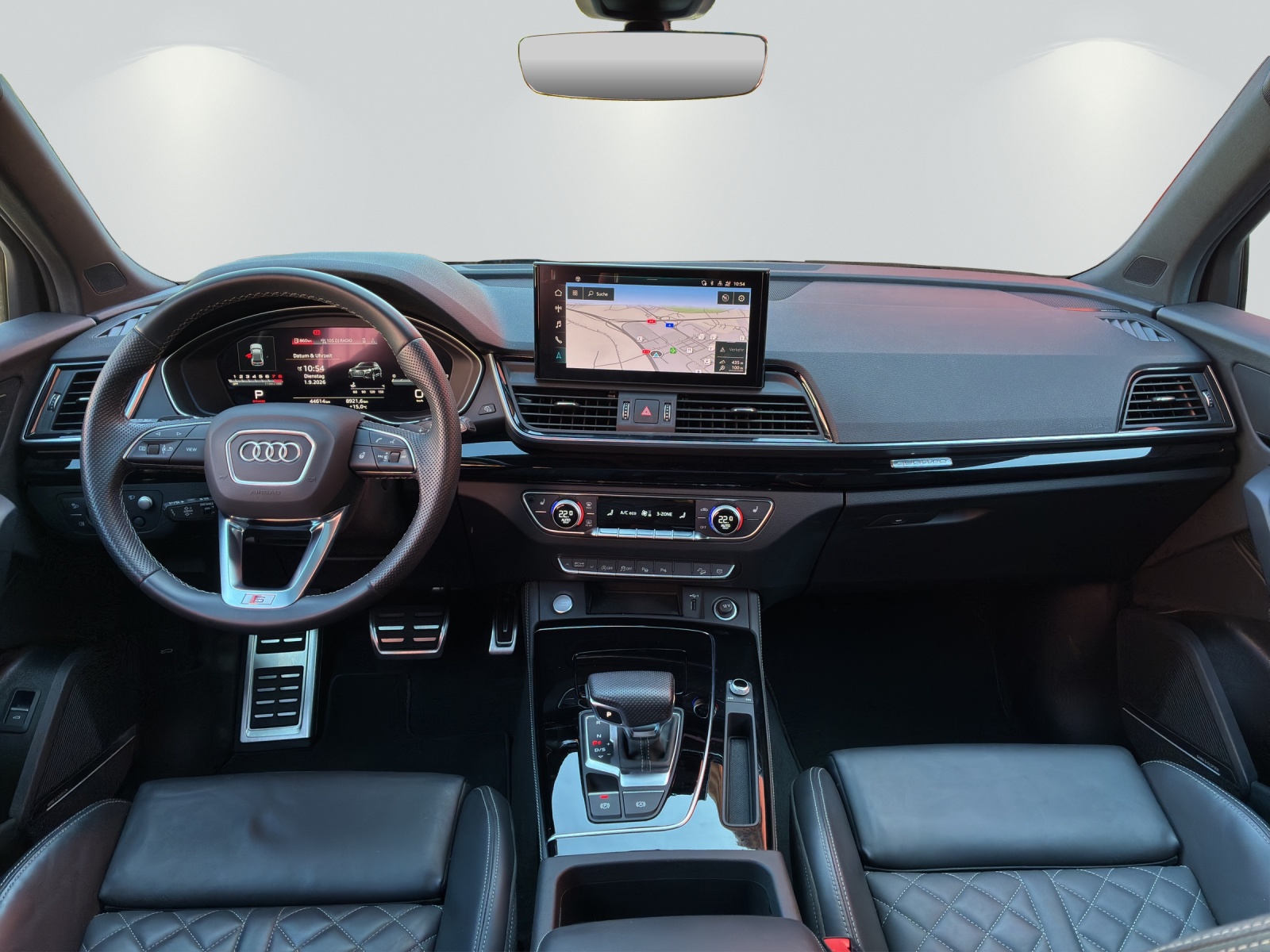 AUDI Q5 Sportback 45 TFSI S line quattro S-tronic-image-6